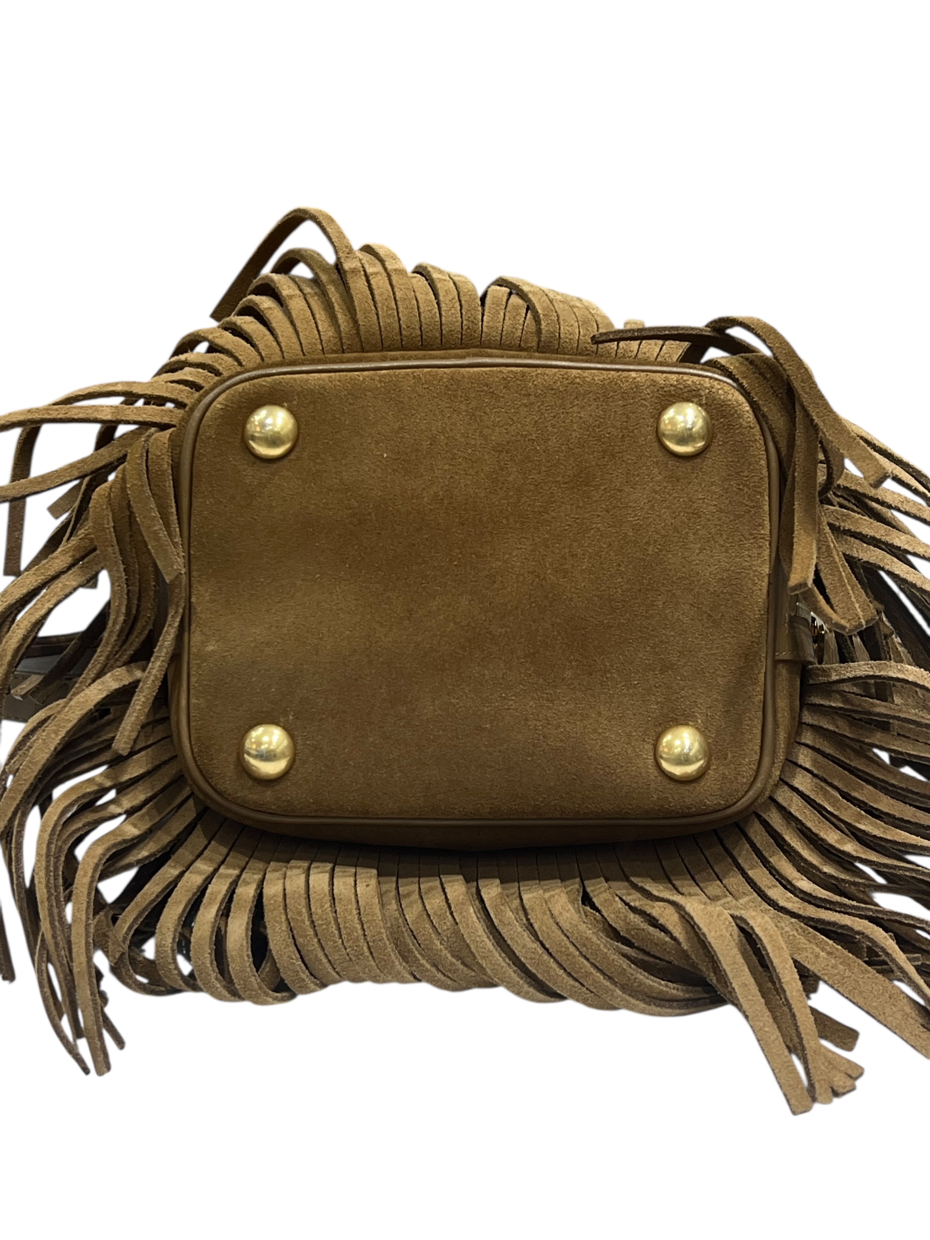 Saint Laurent - Sac Petit Sceau Emmanuelle Daim Camel | Les Folies d’Eugénie