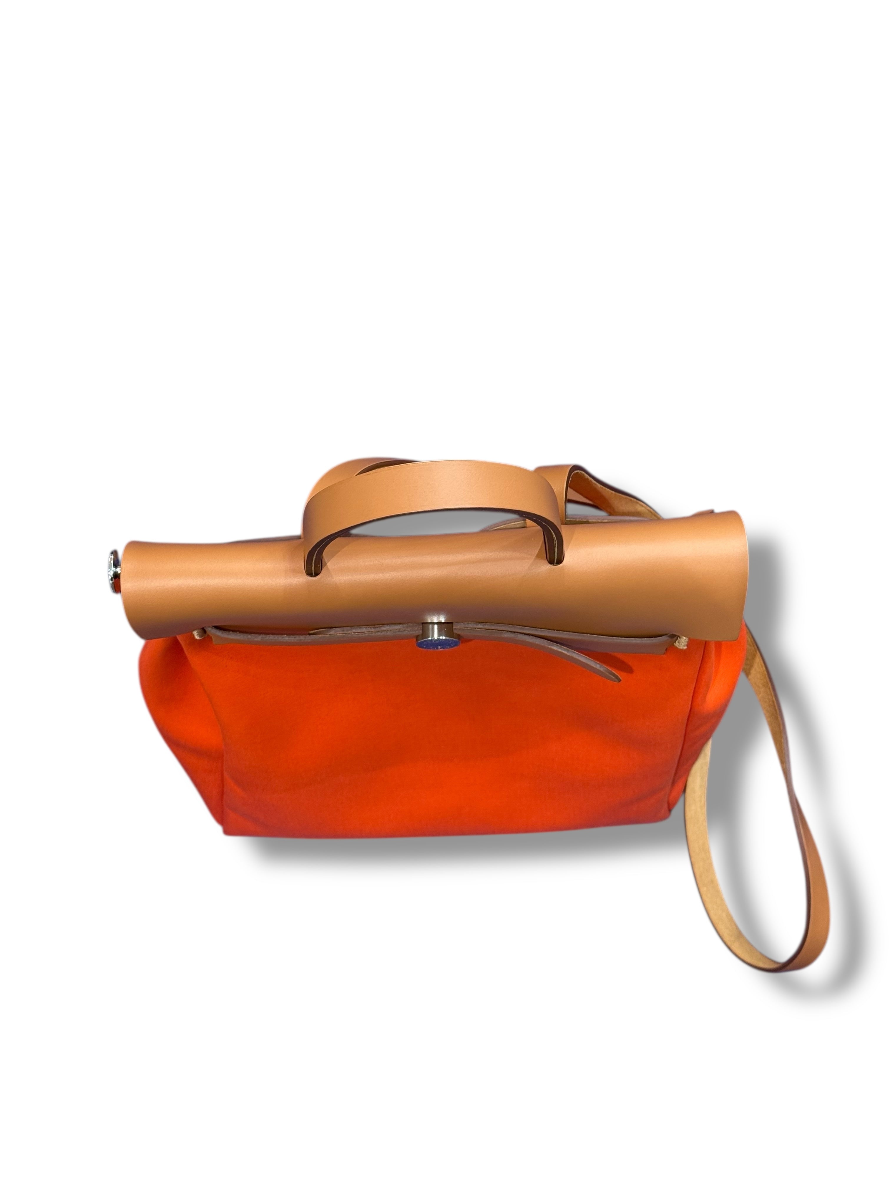 Hermès - Sac Herbag à dos orange et gold