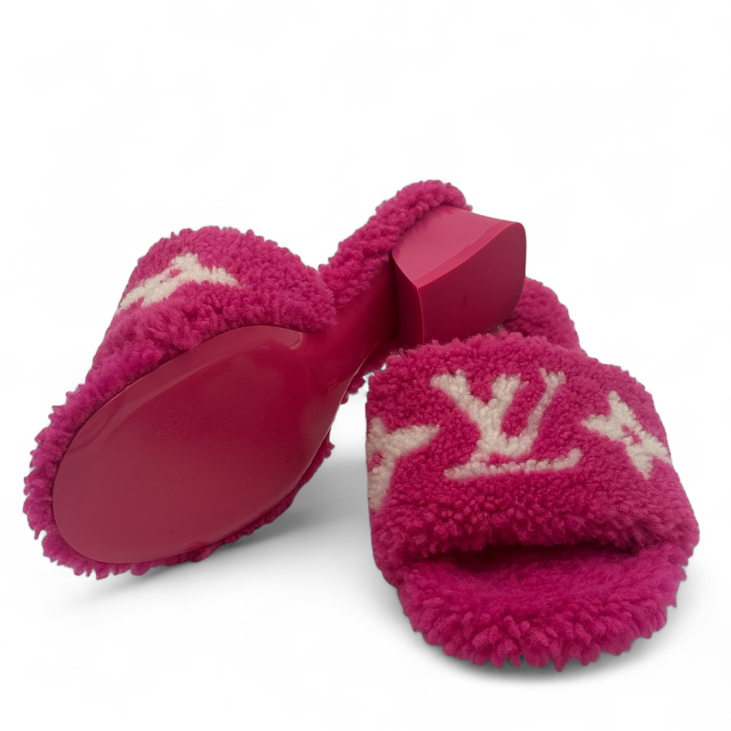 Louis Vuitton - Mules monogramme T.41