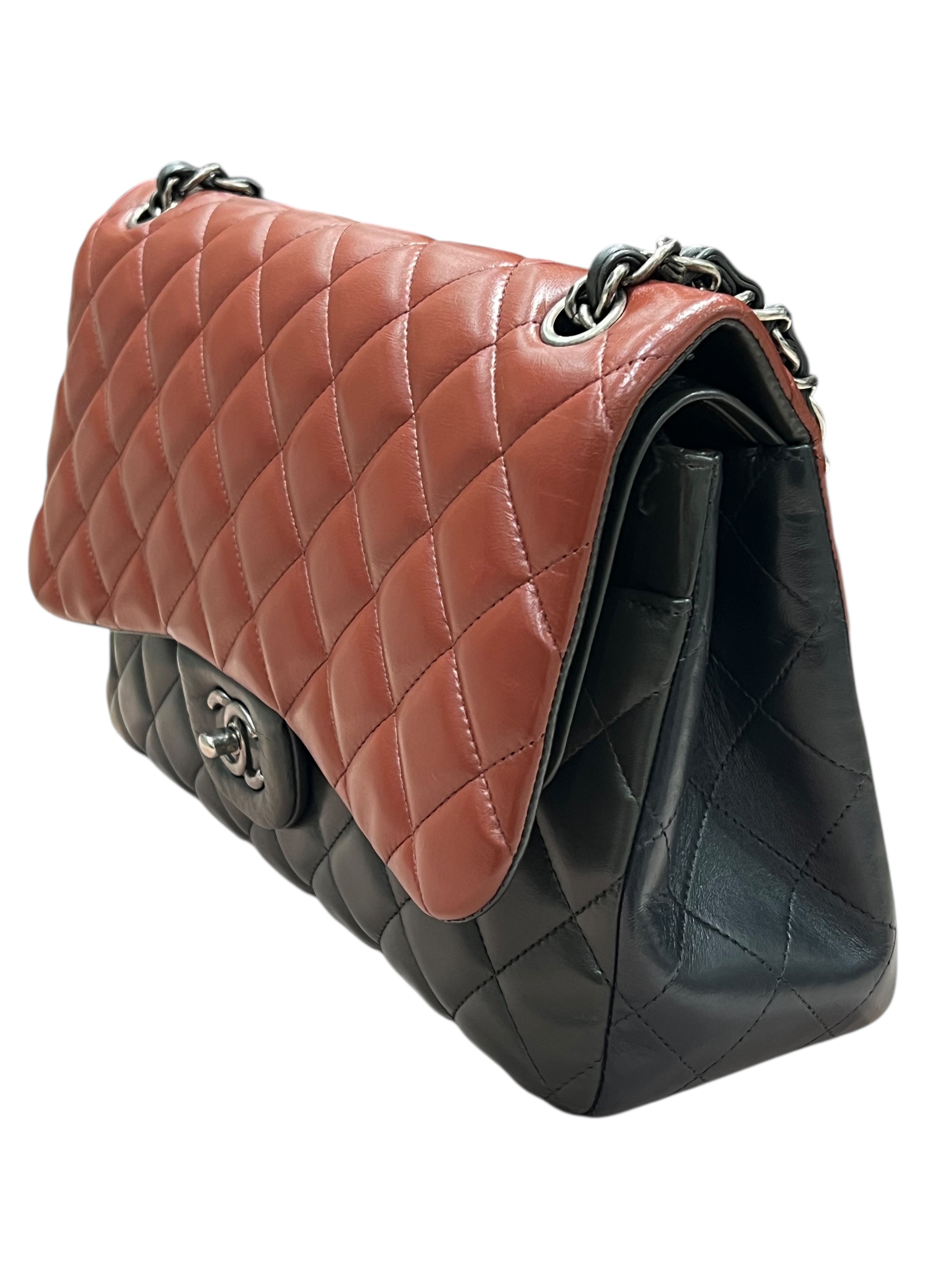 Chanel - sac classique jumbo tricolore marine, kaki, bordeaux