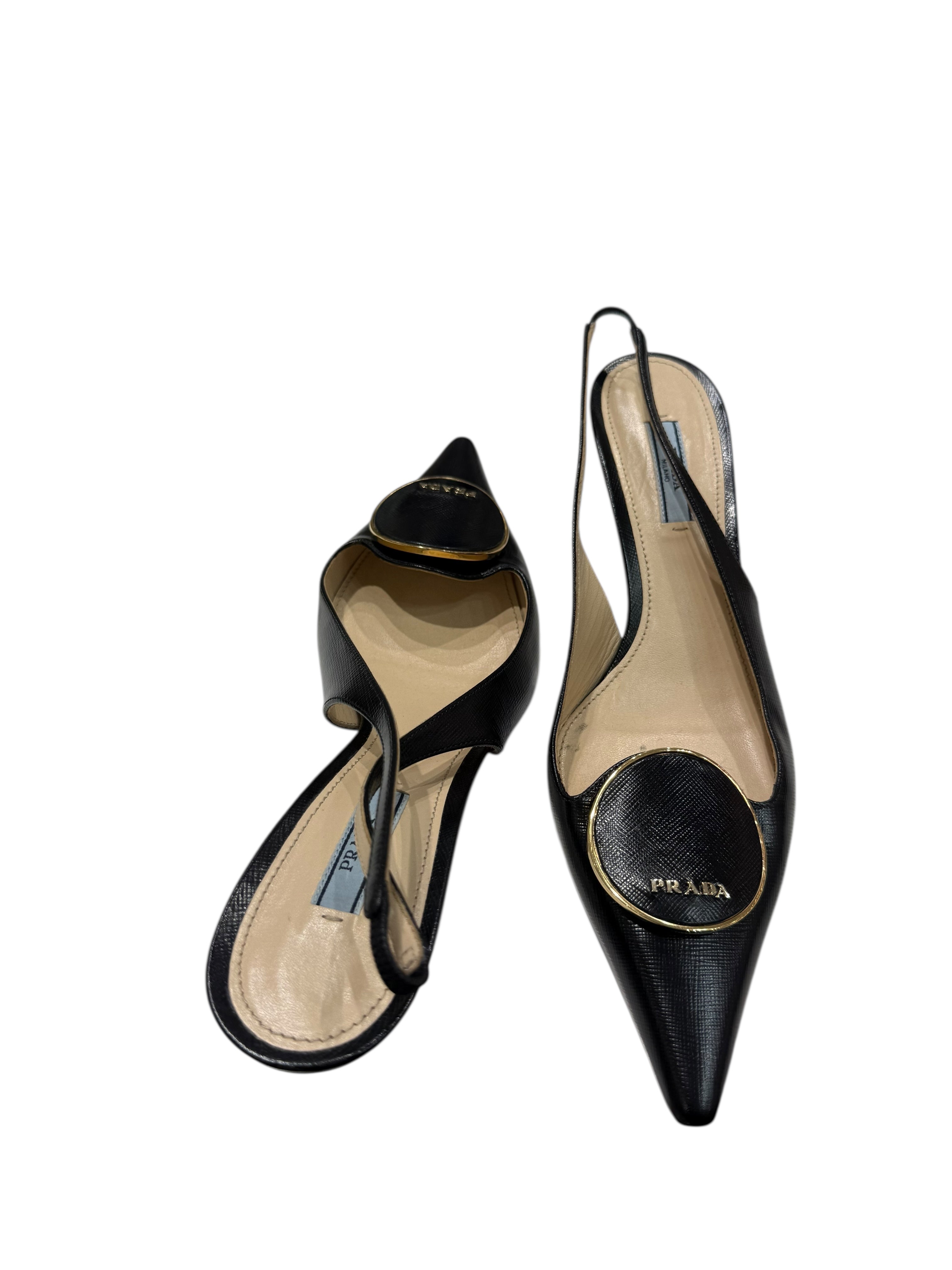 Prada - Slingback en cuir saffiano noir T39