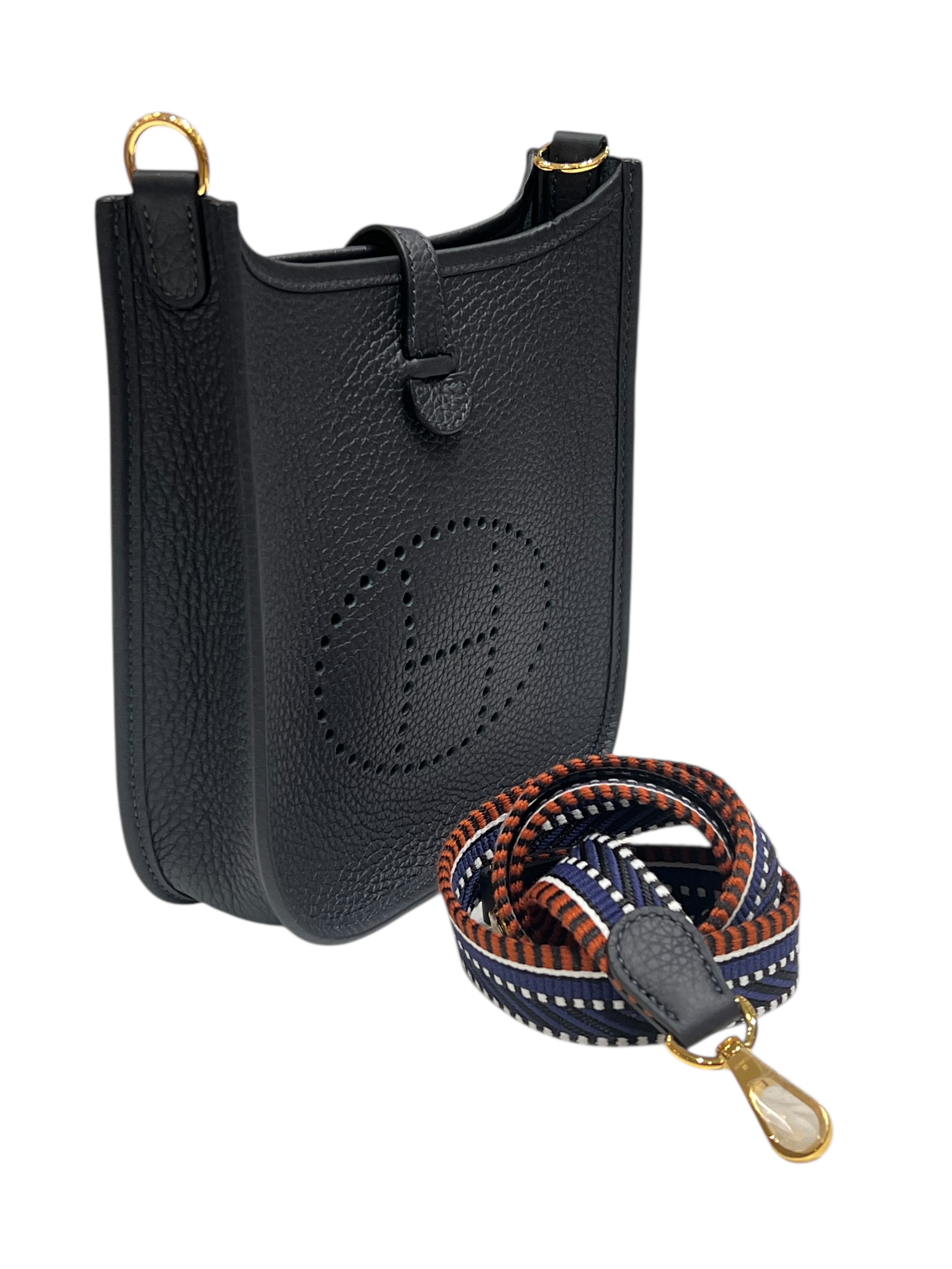 Hermès - sac Evelyne 16 clemence bleu encre