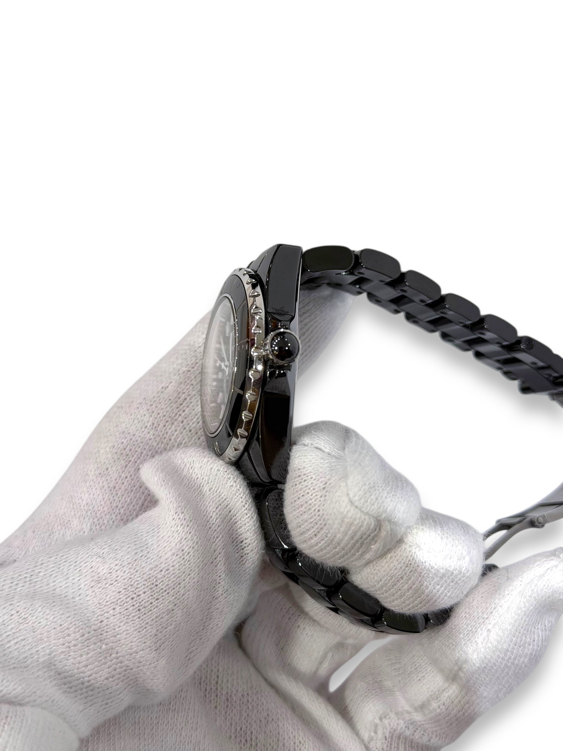 Chanel - Montre J12 33mm