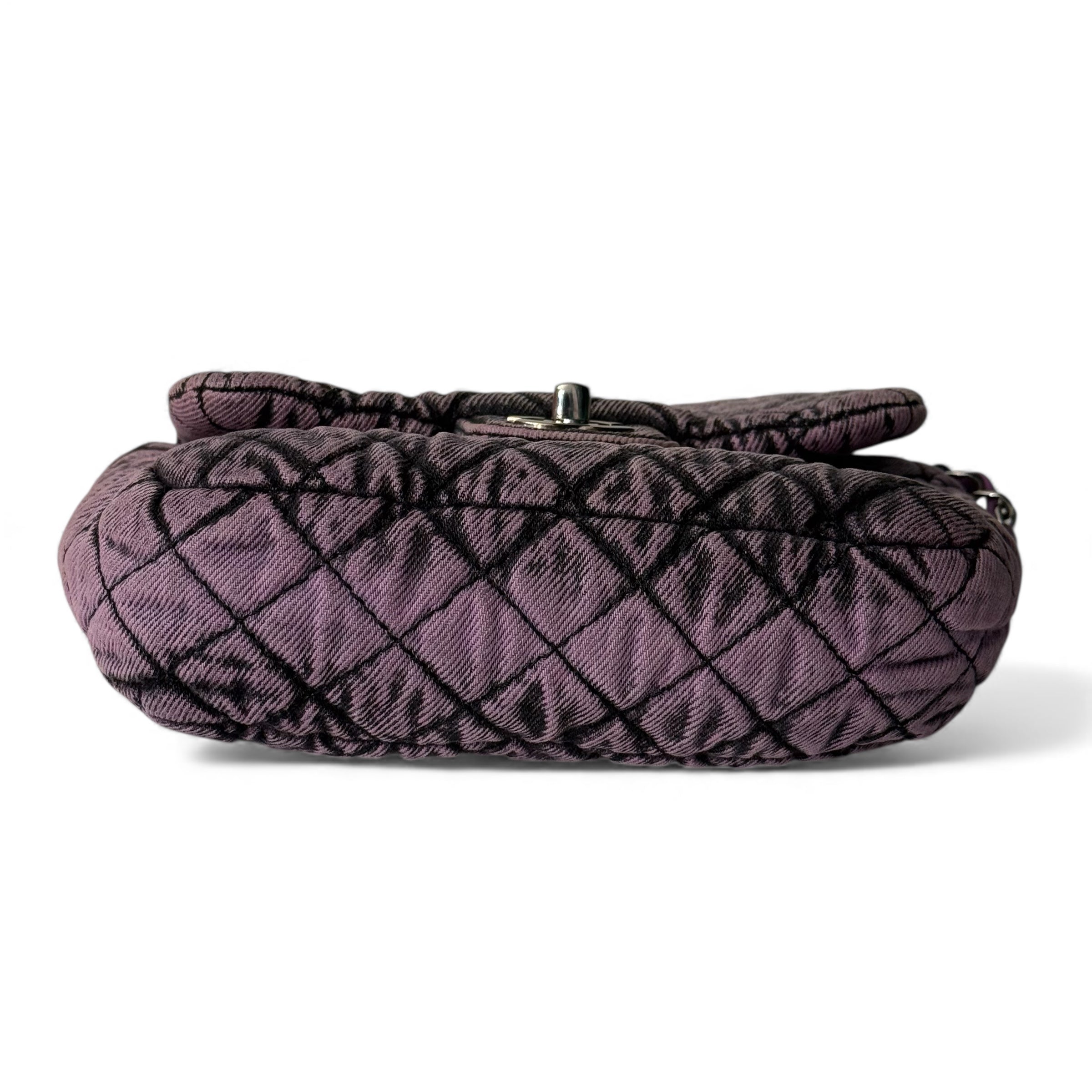 Chanel - Sac bandoulière denim violet