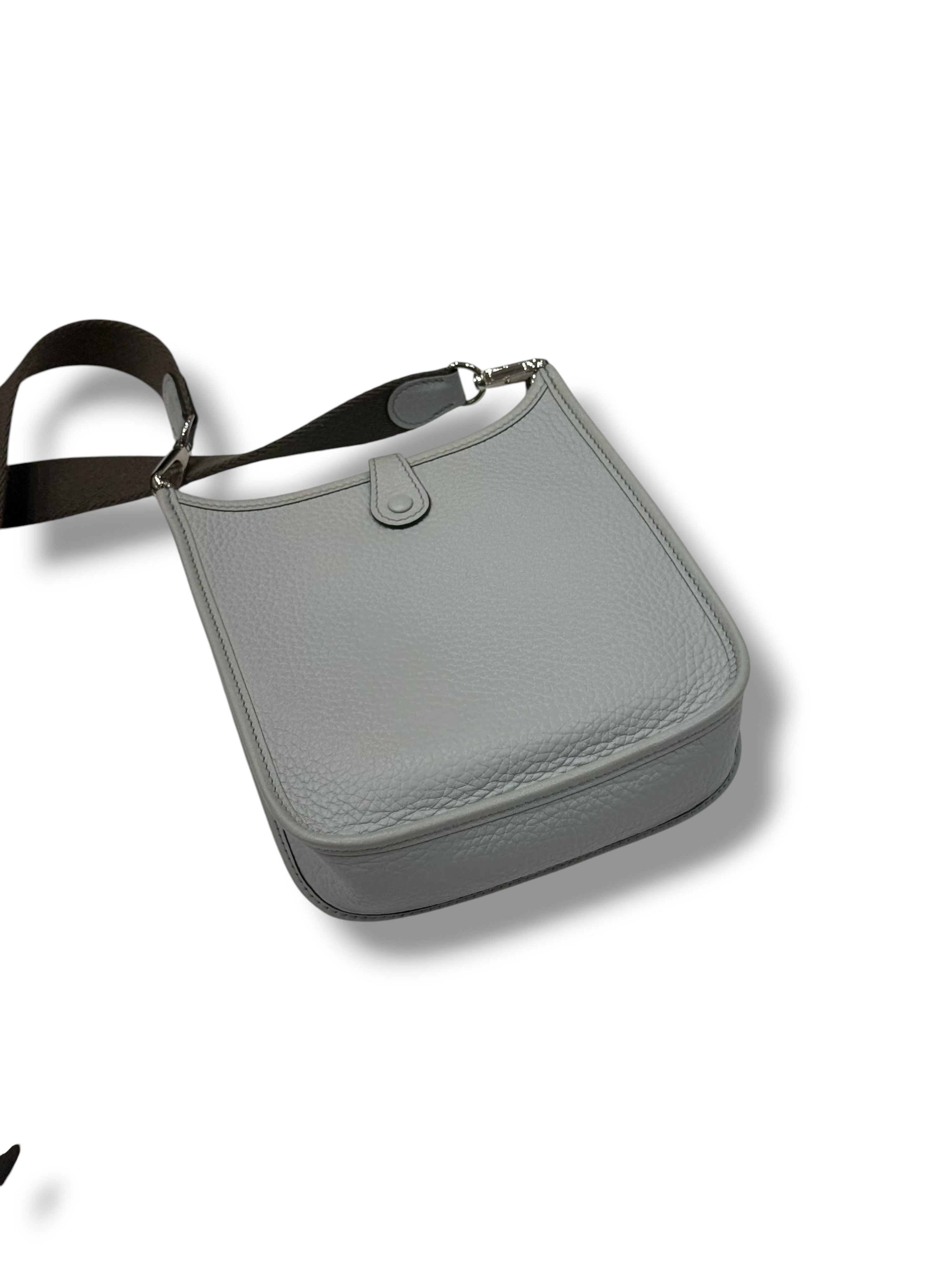 Hermès – Evelyne 16 Tasche in Hellblau, PHW