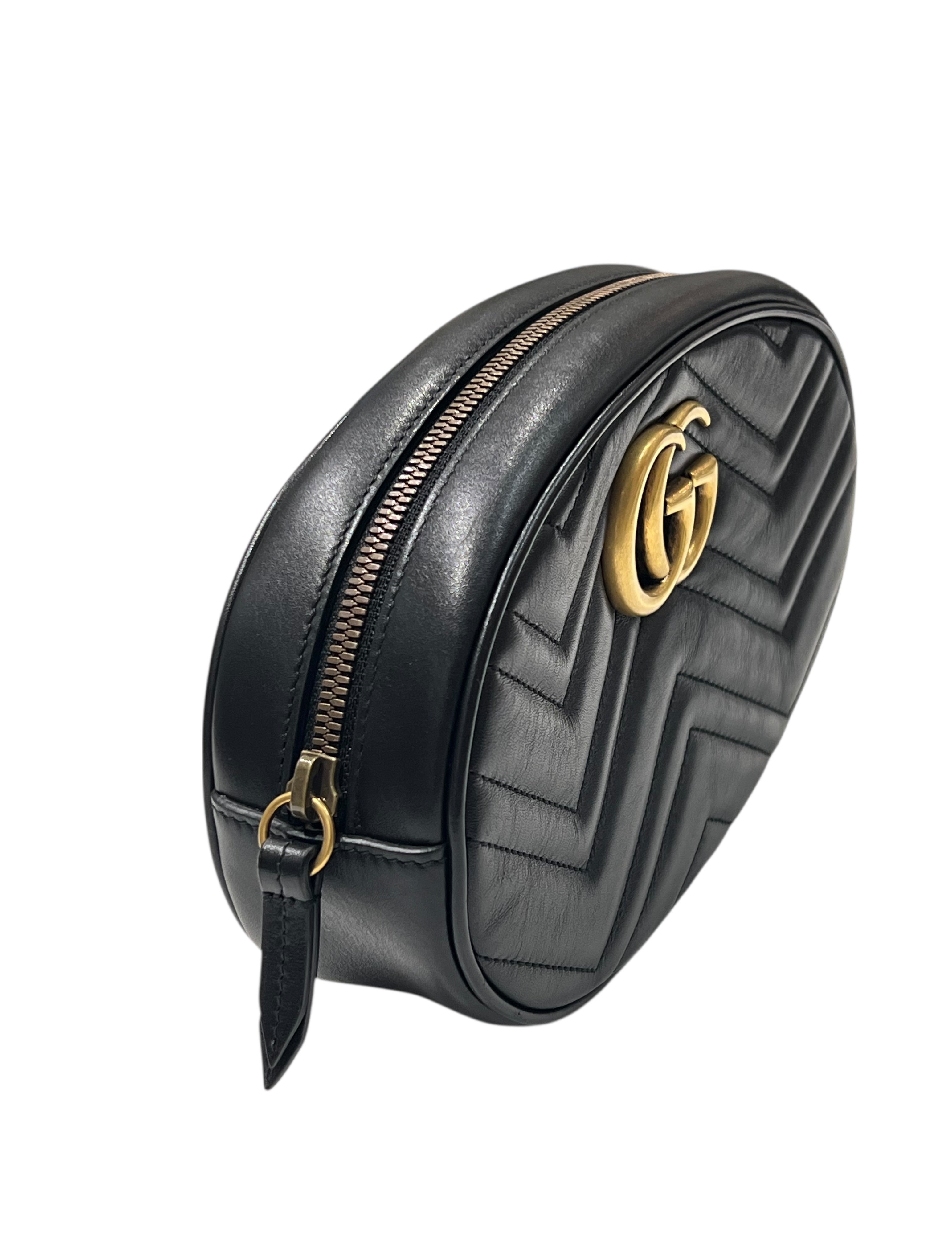Gucci - pochette ceinture marmont cuir noir T85