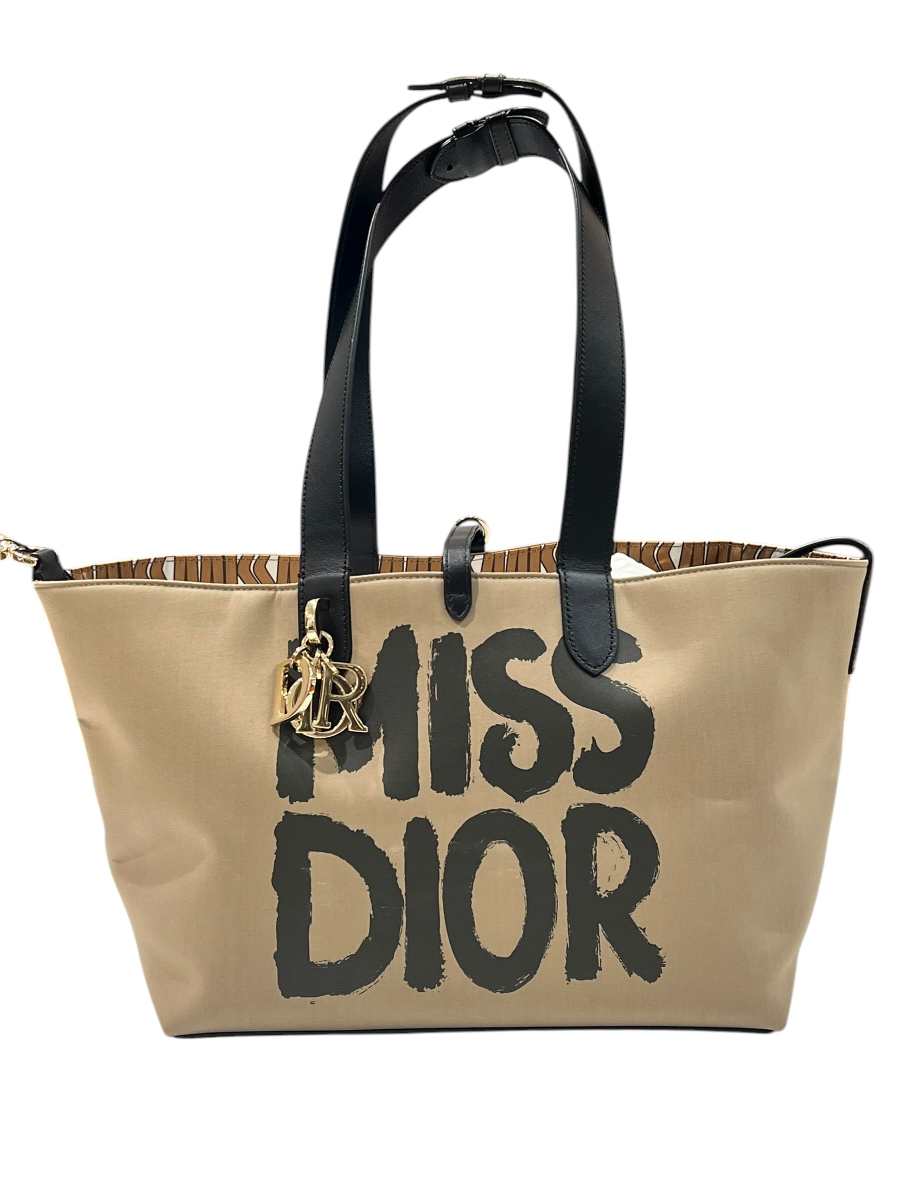Dior - Cabas Dior toujours graffiti miss Dior