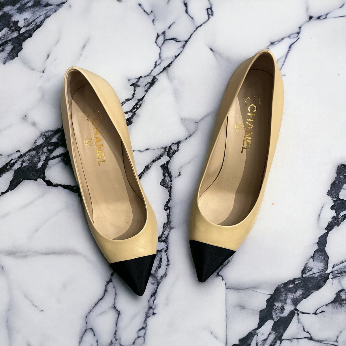 Chanel - Klassische Pumps T.39,5