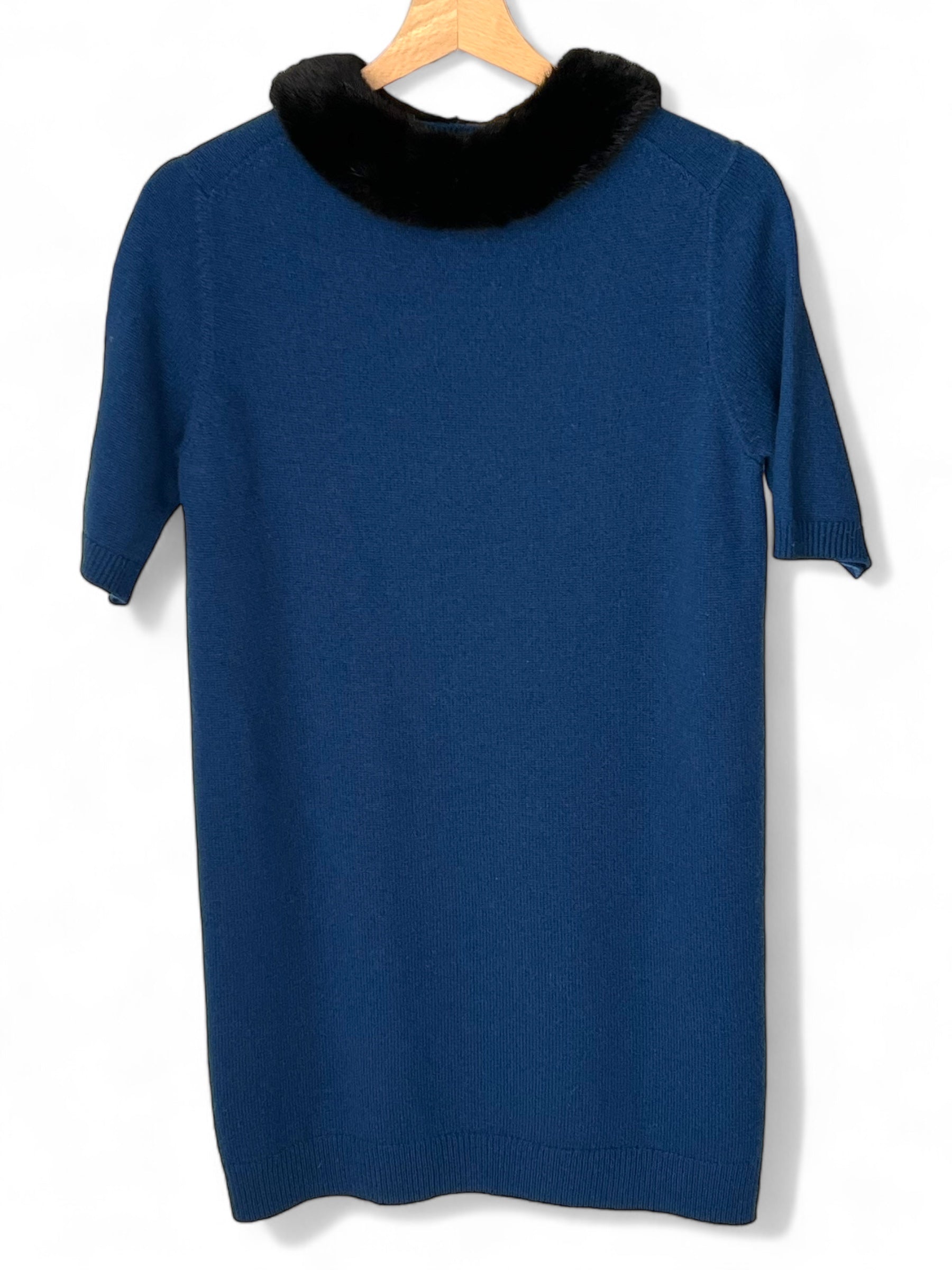 Louis Vuitton - Robe en laine col vison TS