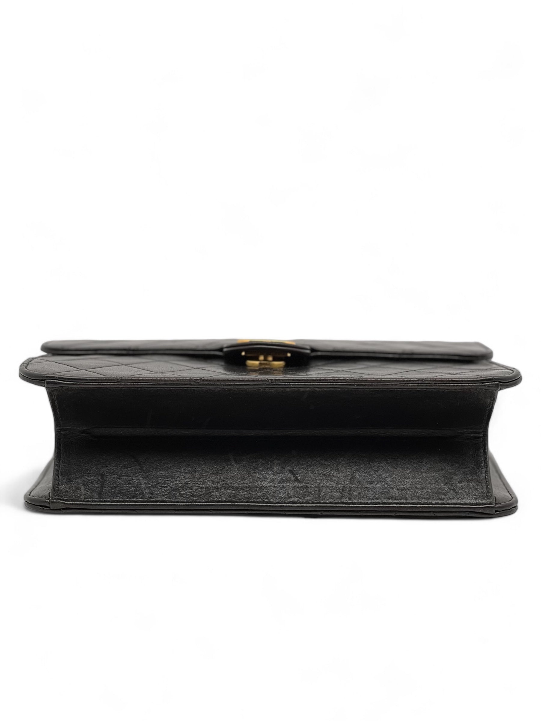 Chanel - Vintage quilted leather bag