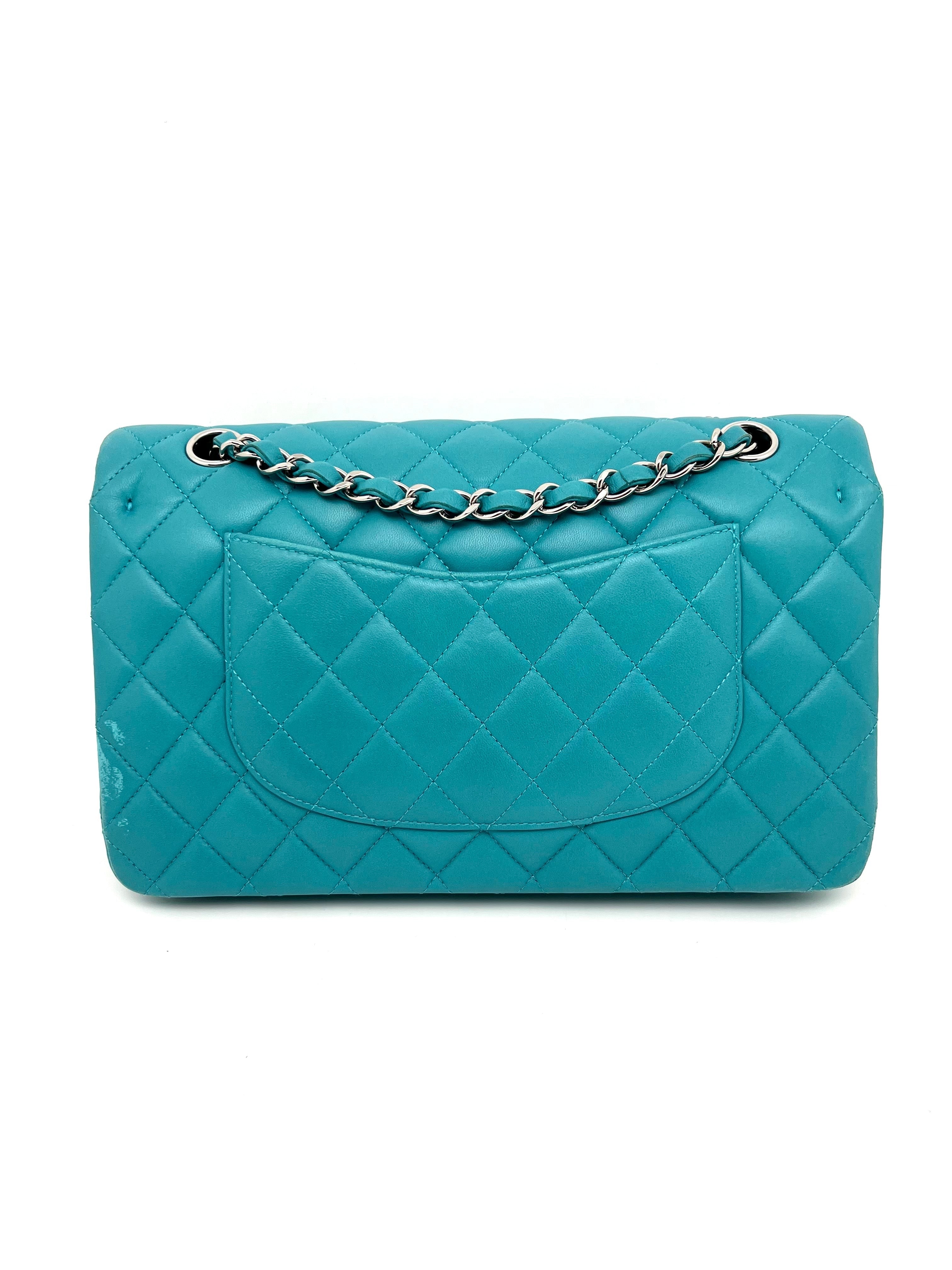 Chanel - Timeless 25 bag