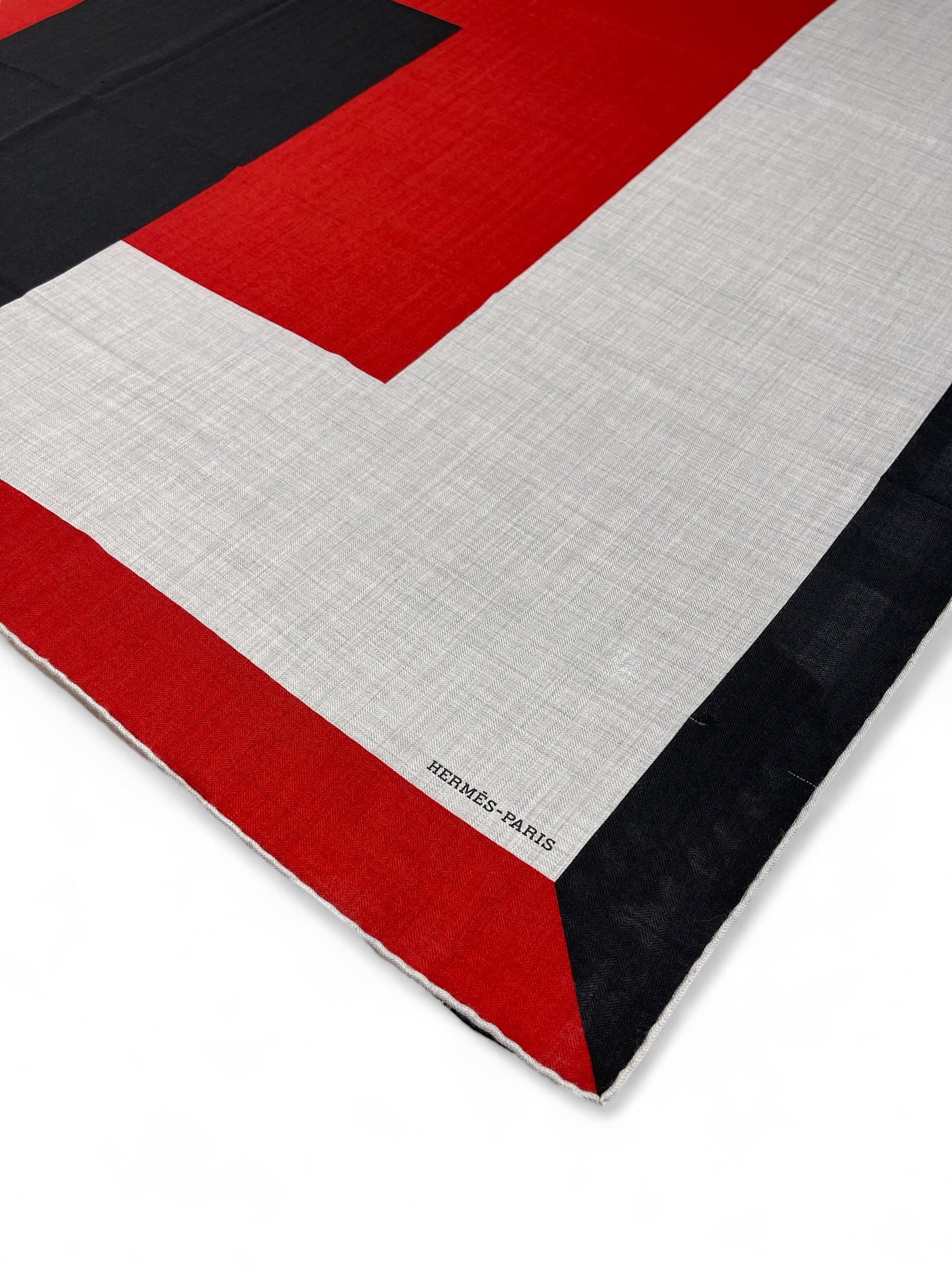 에르메스 - 까레 140 « H »