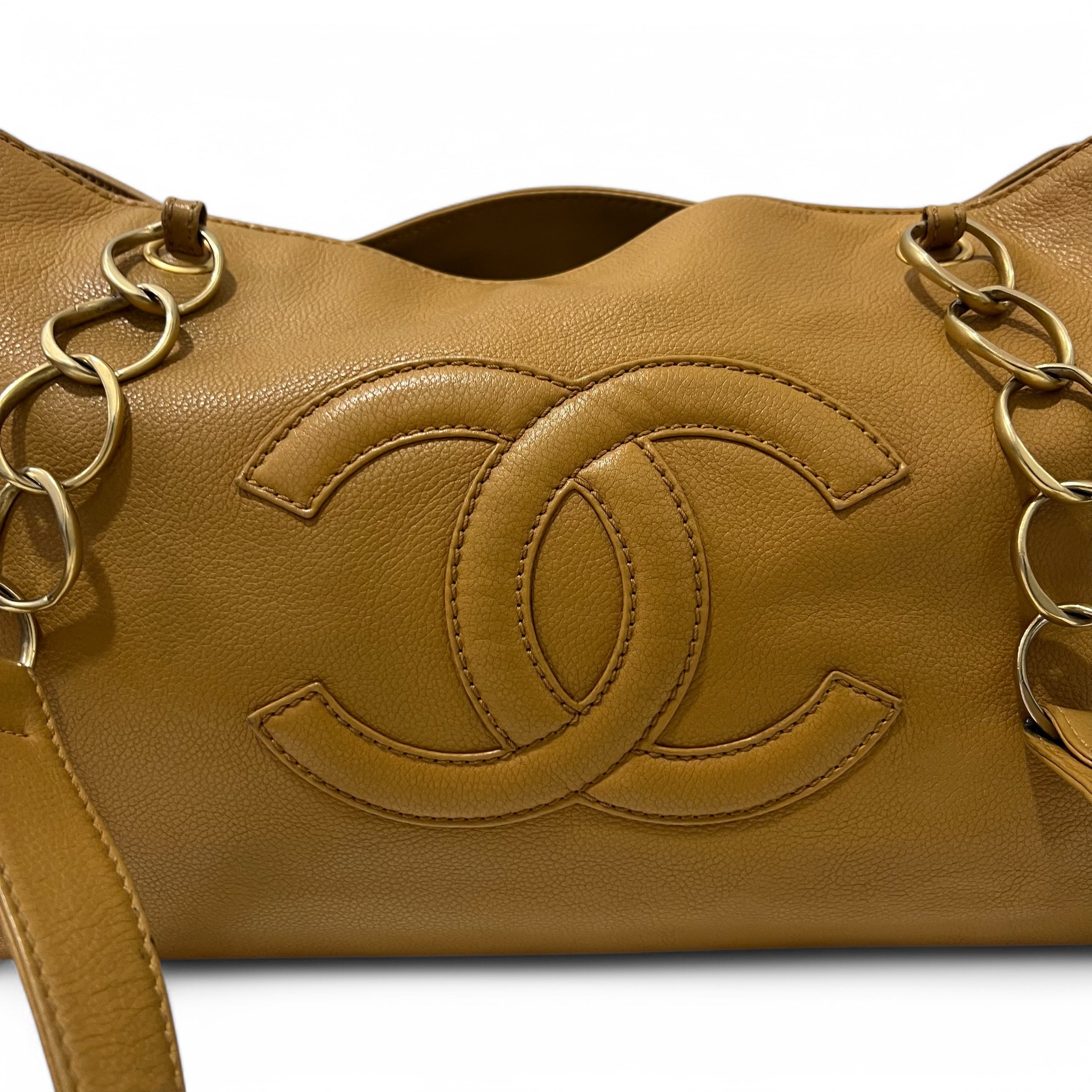 Chanel - Leather tote bag