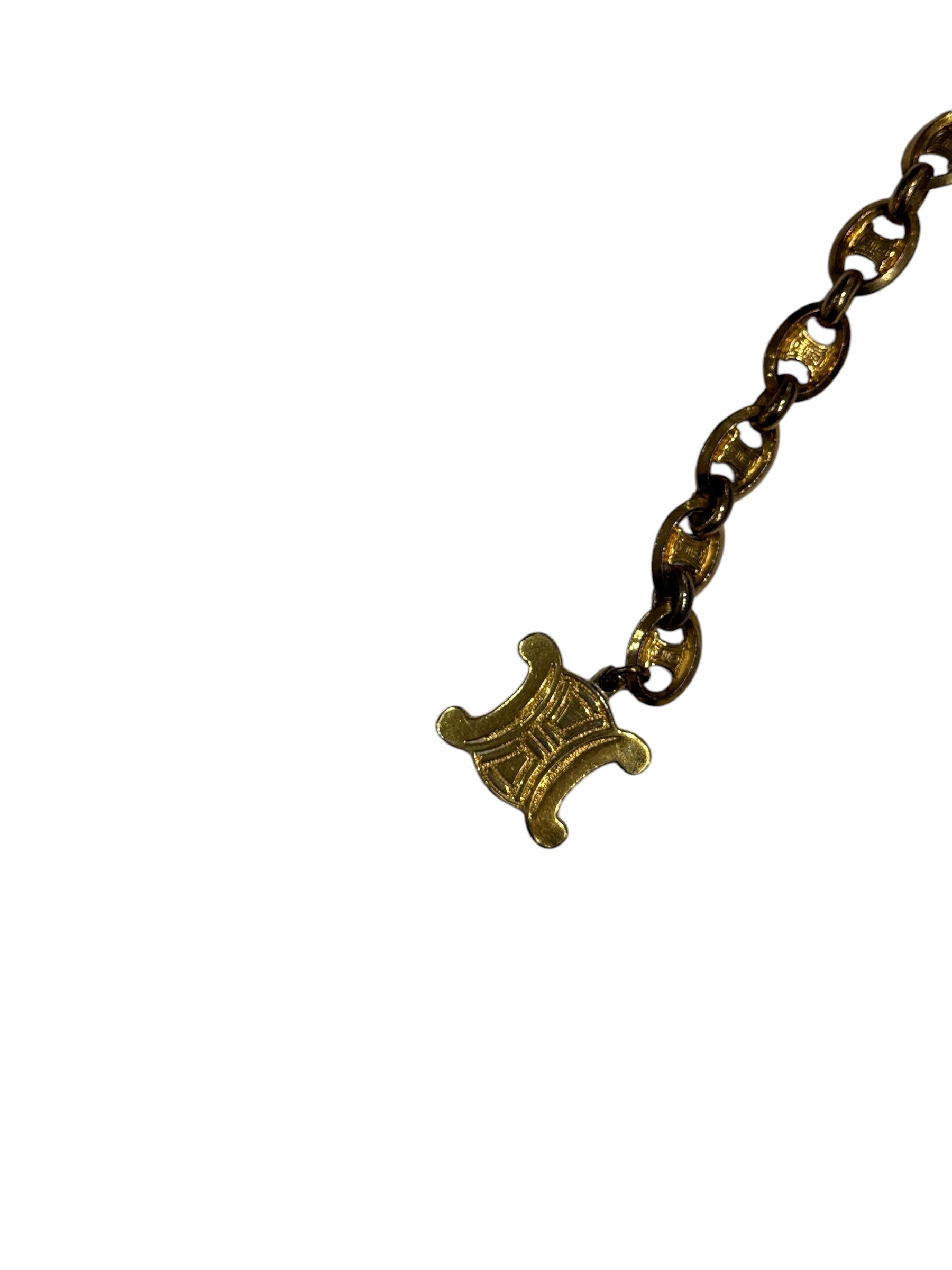 Céline - Goldene Triumphgürtel