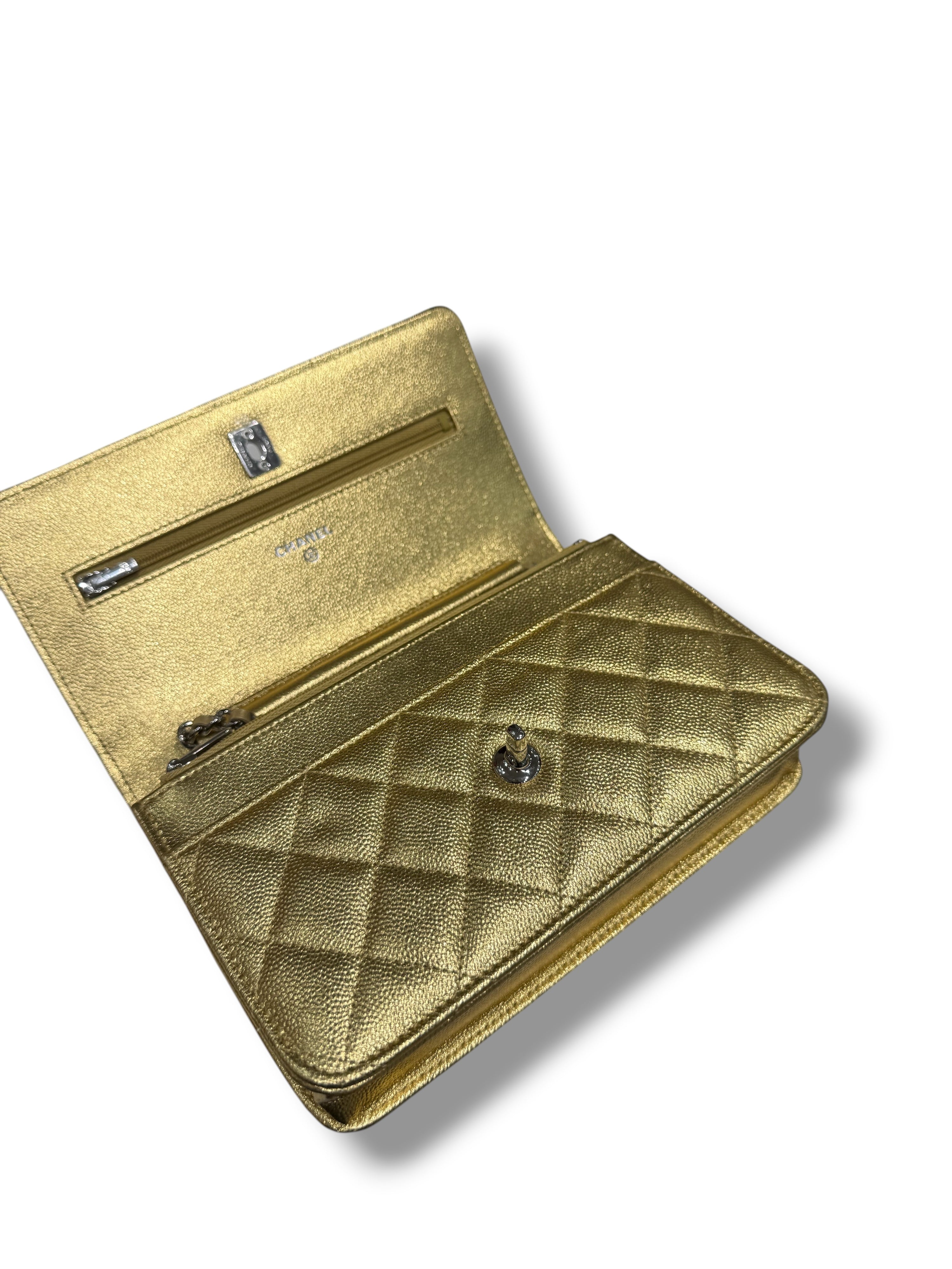 Chanel – Wallet-on-Chain-Tasche, limitierte goldfarbene Edition (WOC)