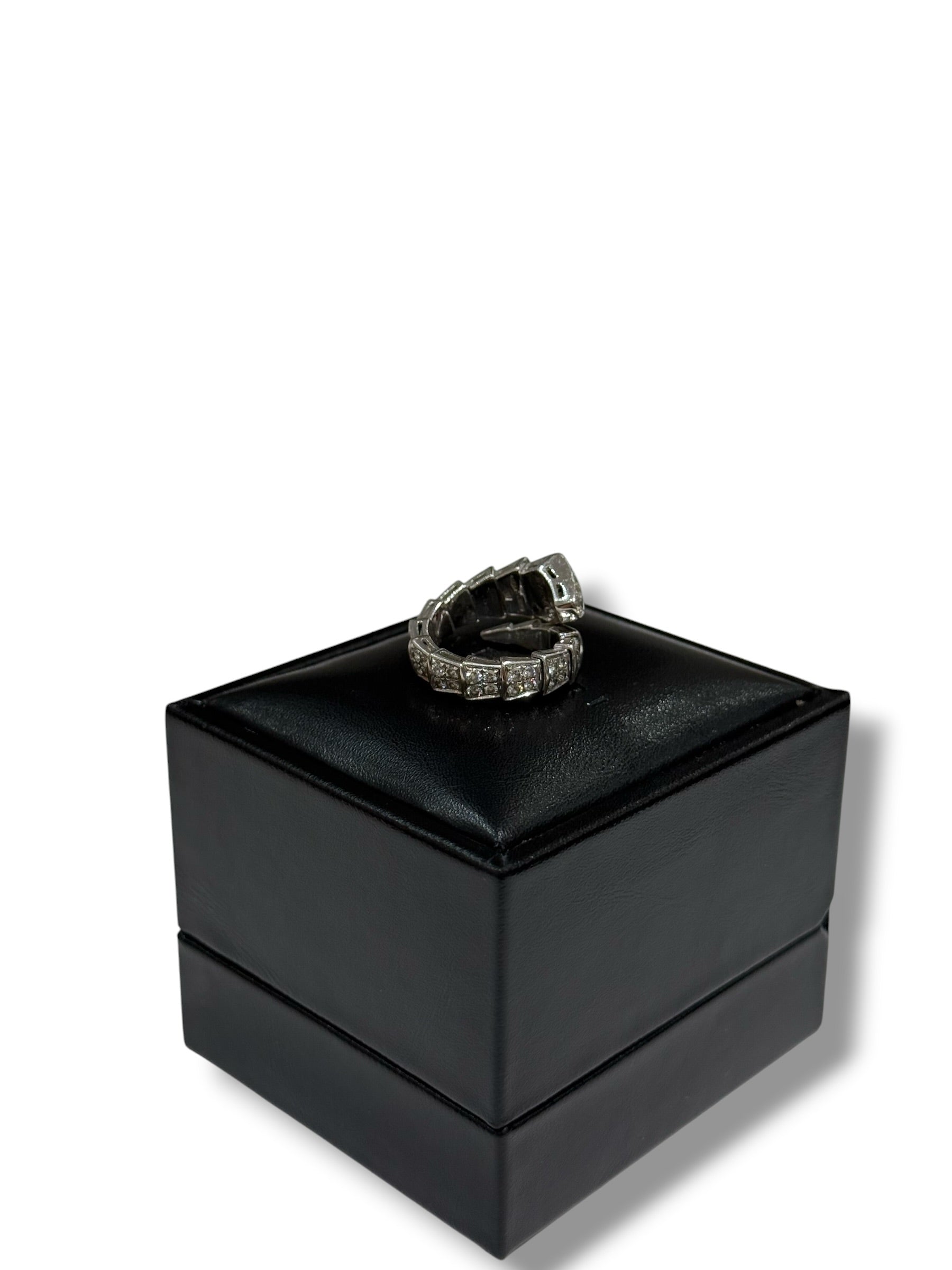 Bvlgari – Serpenti-Ring aus Weißgold mit Diamantbesatz, Einheitsgröße