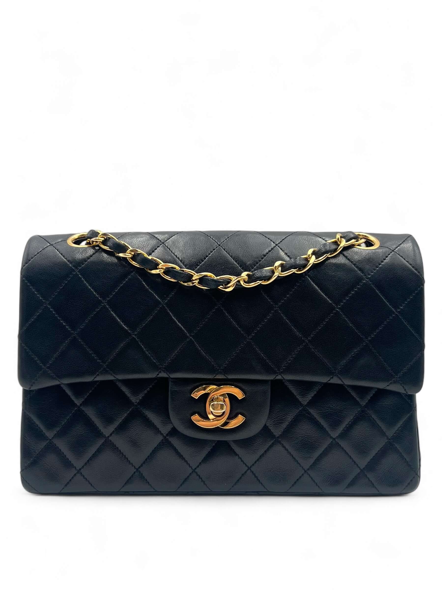 Chanel - Sac Timeless 23