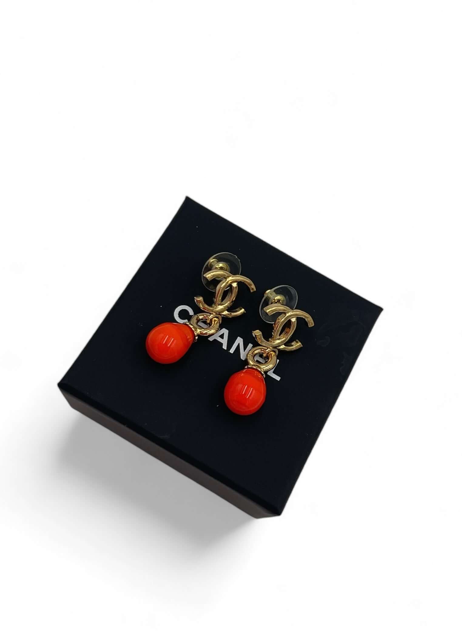 Chanel - Boucle d’oreille pendante