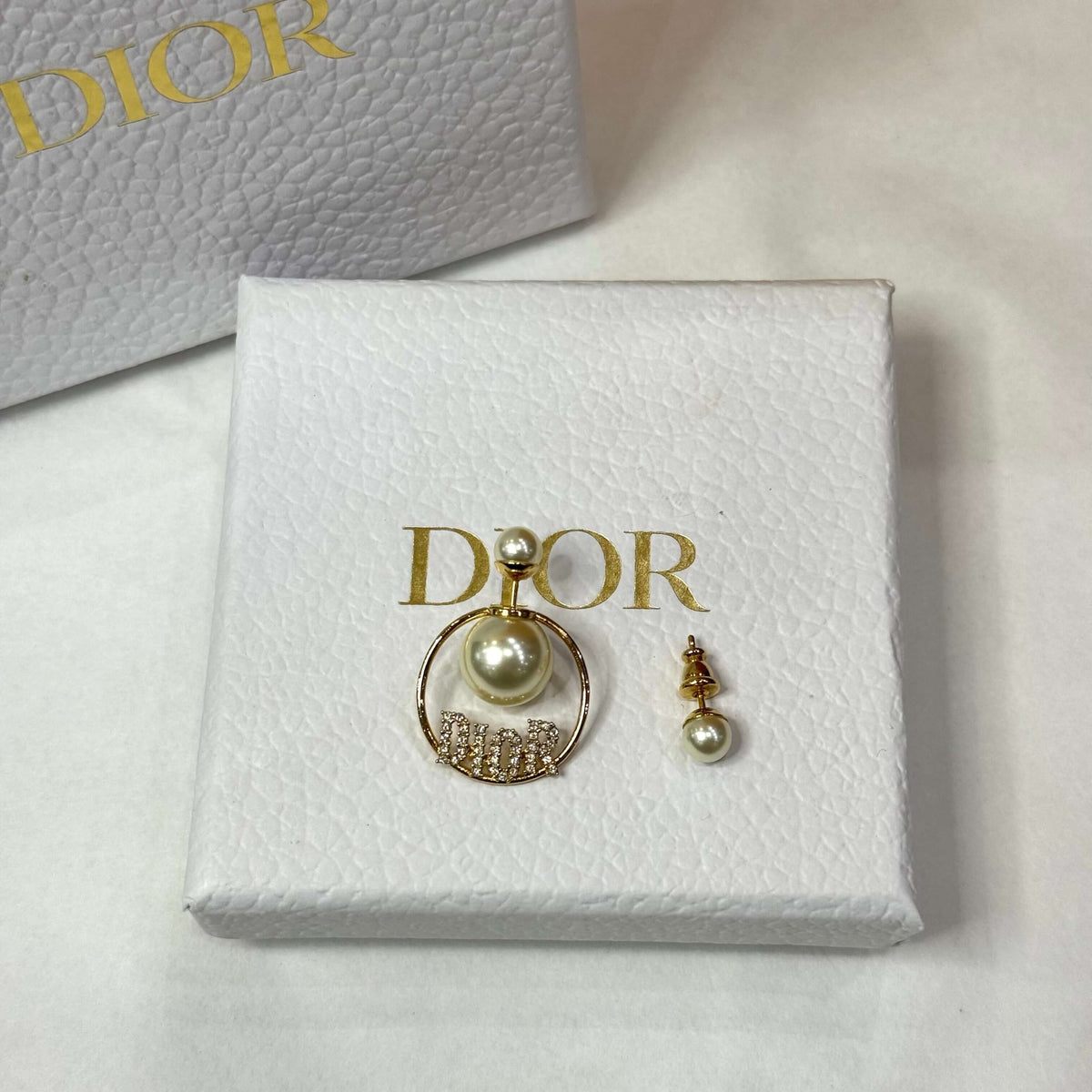 Dior - Asymmetrische Ohrringe