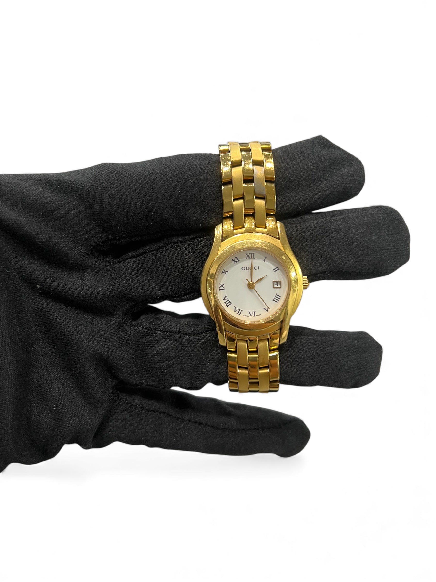 Gucci - Montre doré en acier 5400L