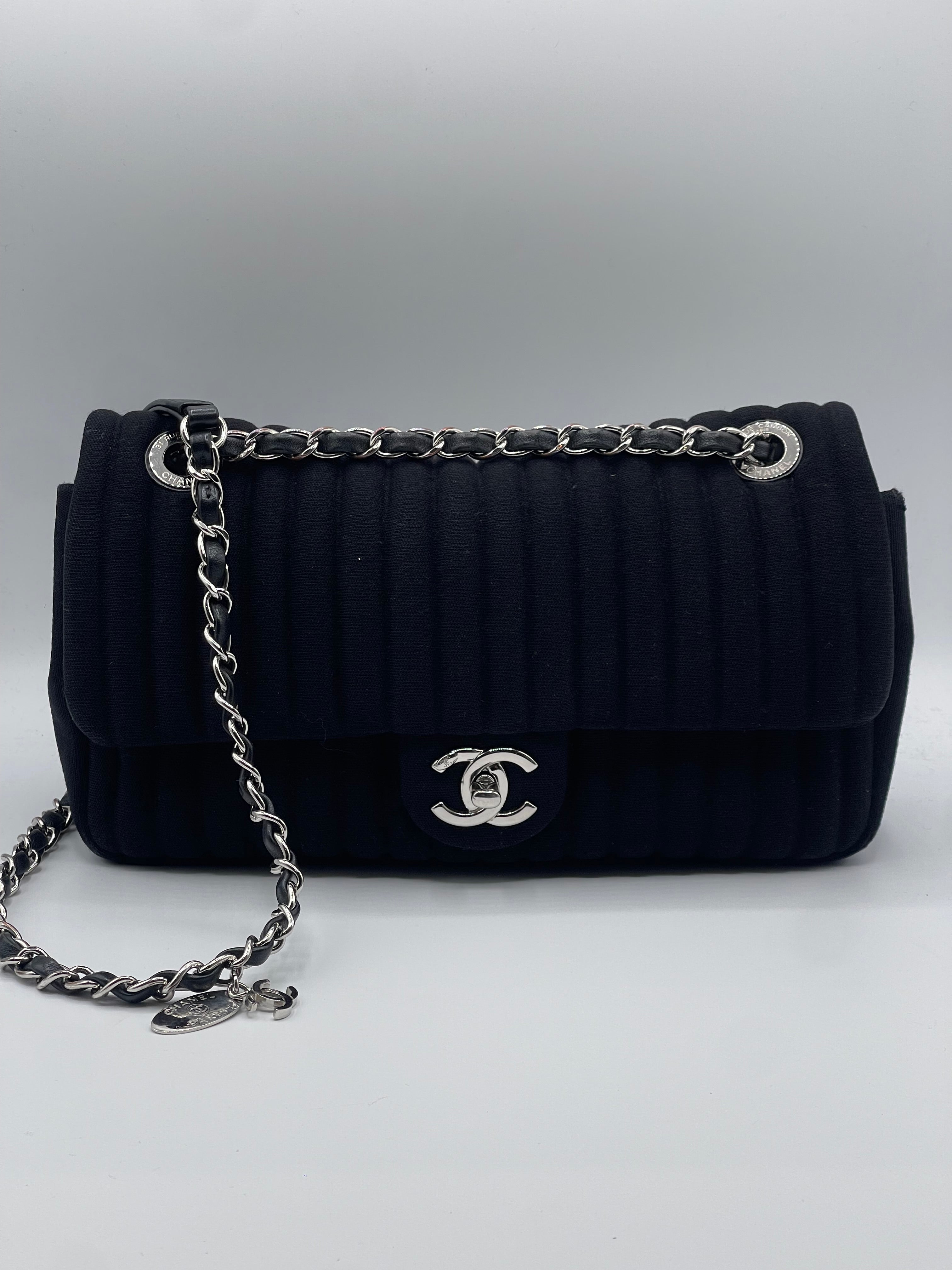 Chanel - Timeless en jersey noir