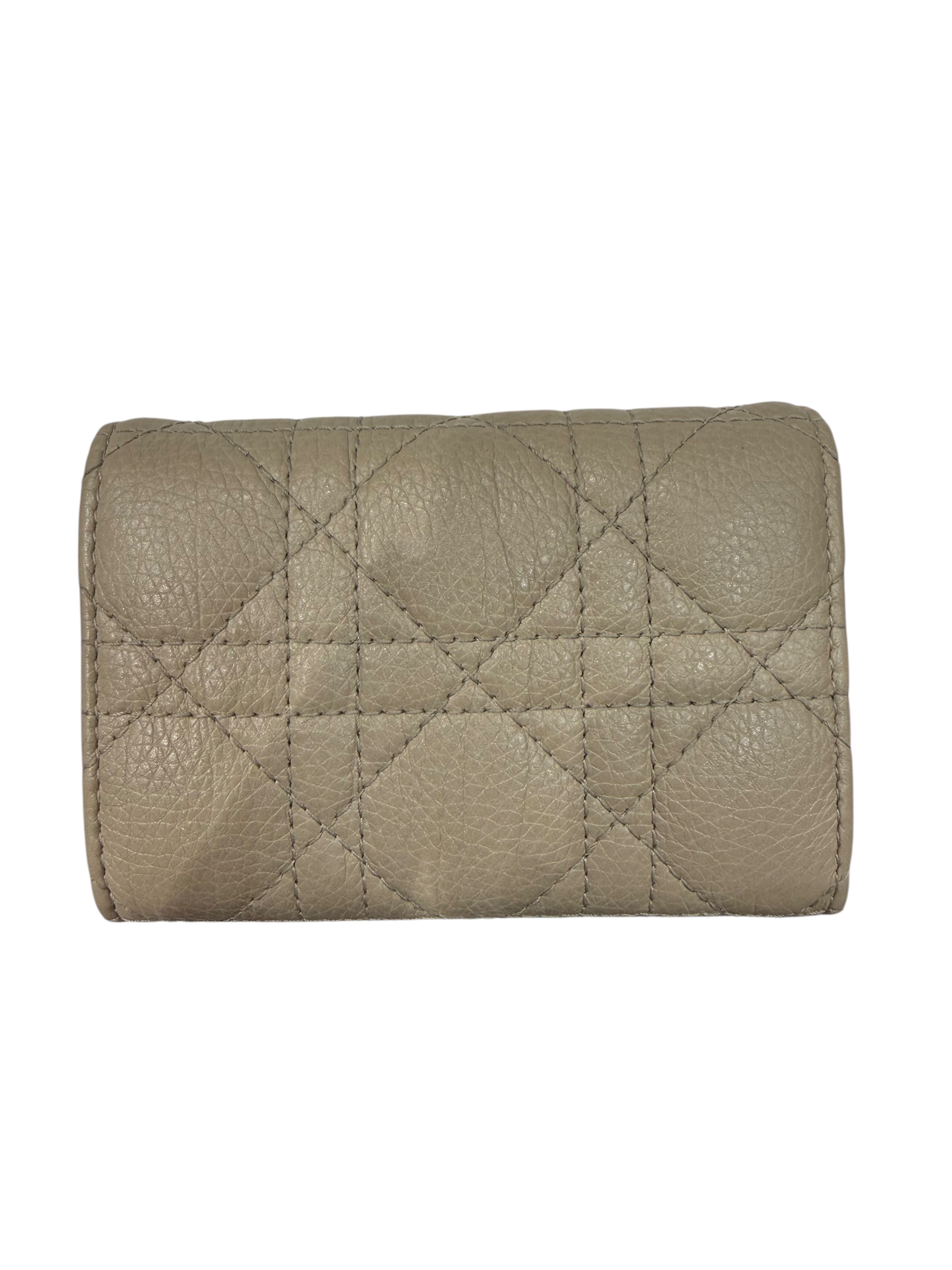 Christian Dior - Porte monnaie cannage beige