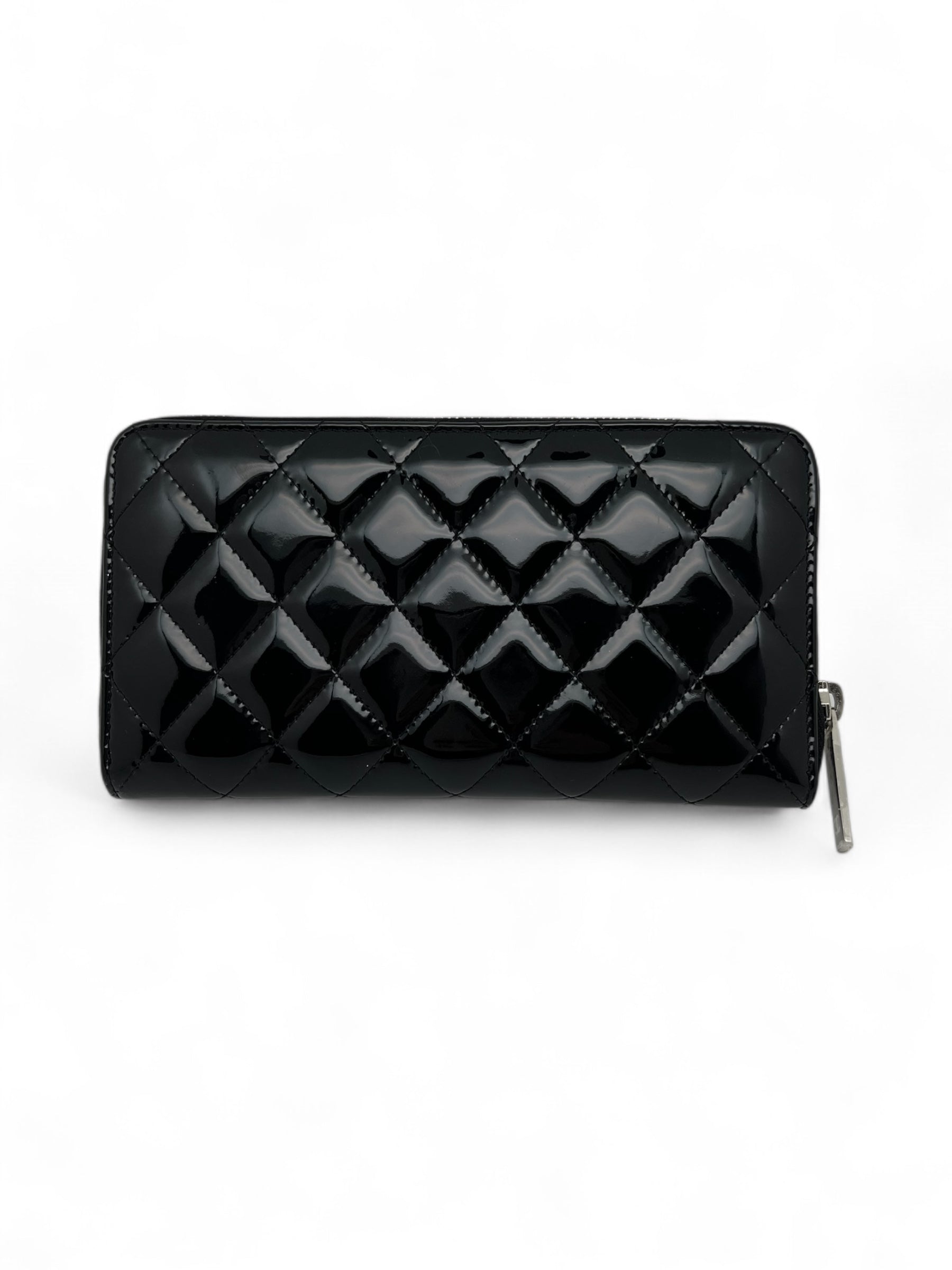 Chanel - Small patent leather wallet