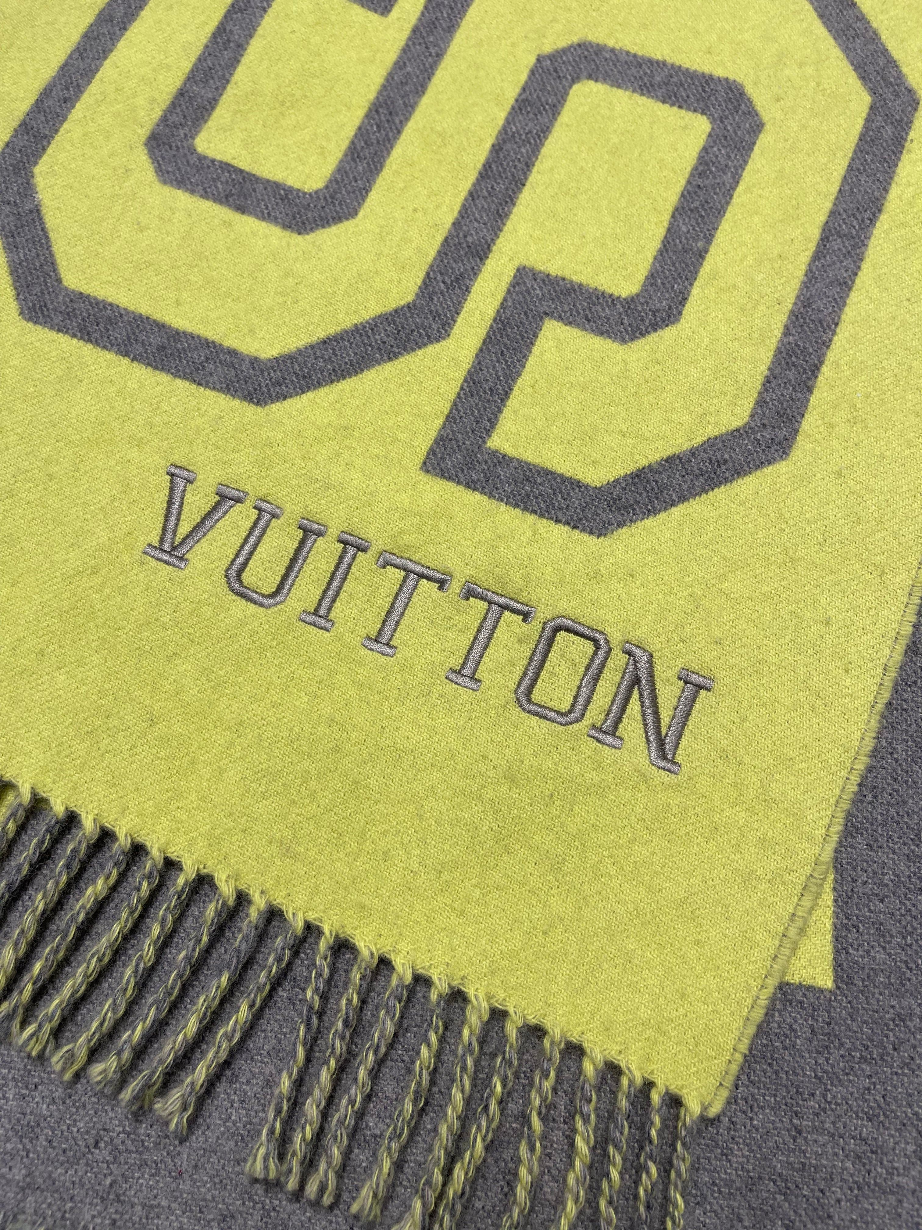 루이 비통 - 이중 색상 스카프