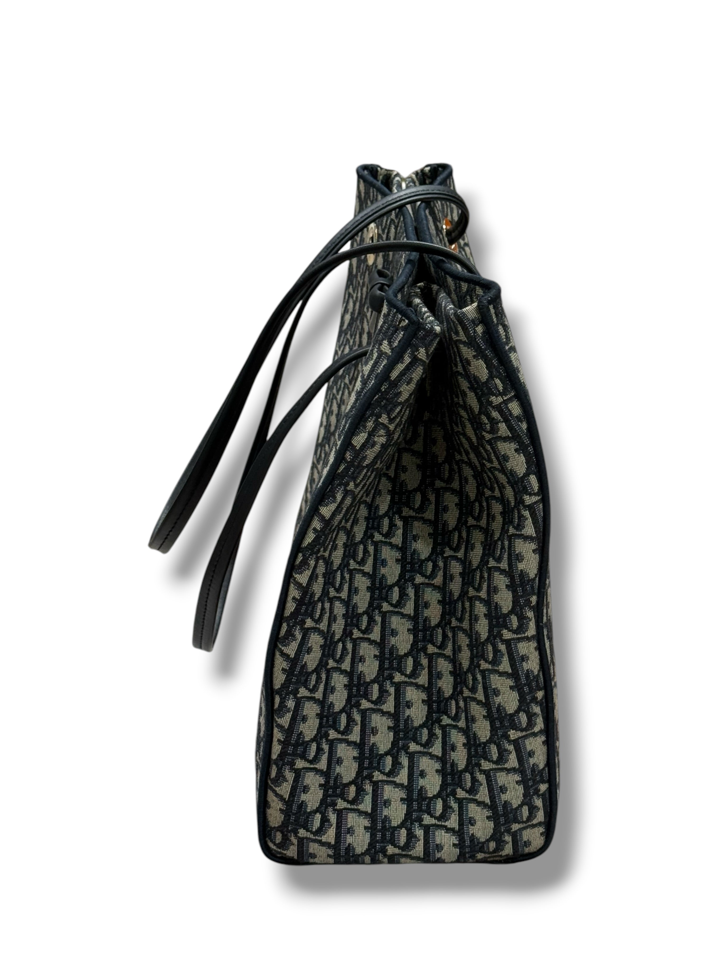 Dior - Sac Shopping Promenade Obliqie