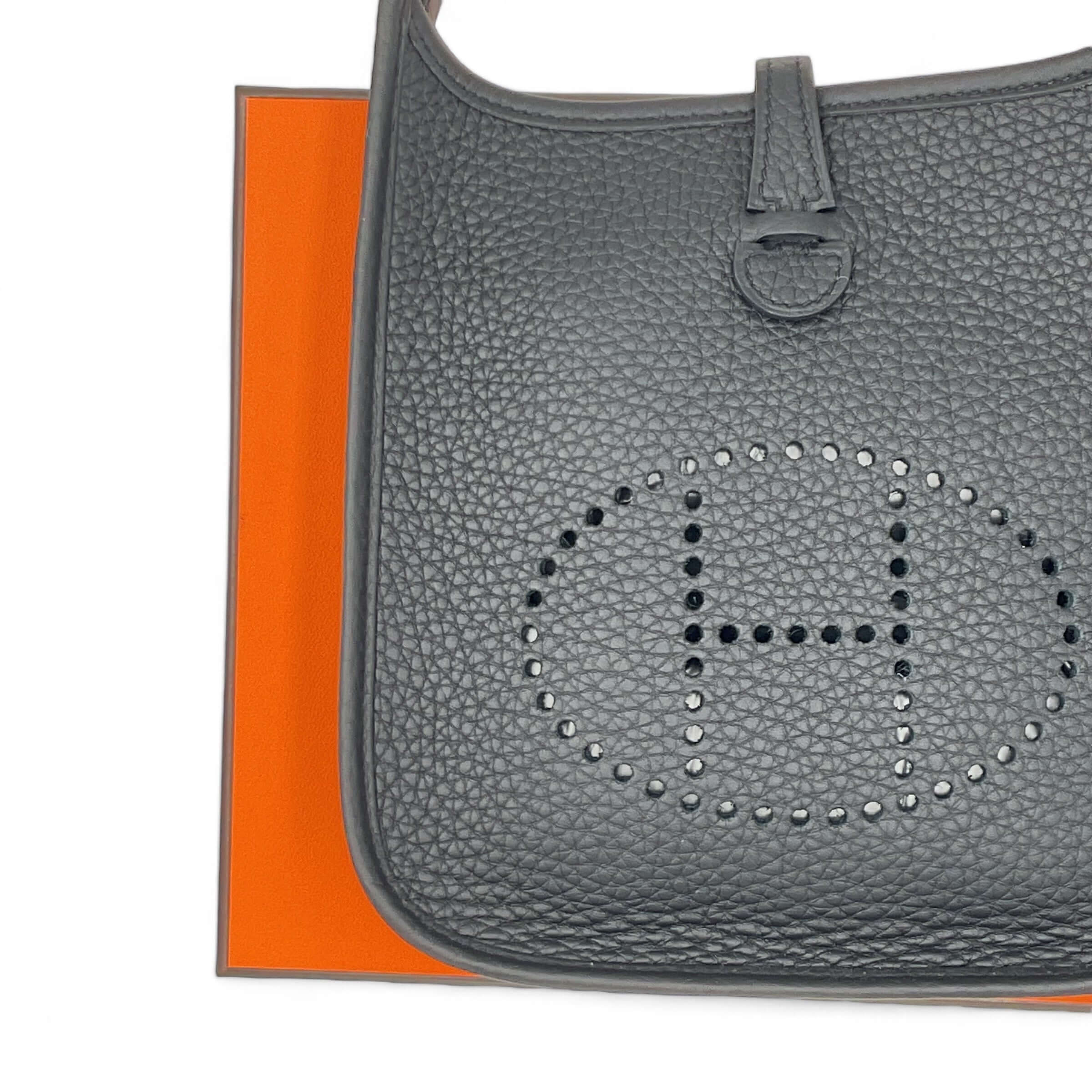 Hermès - Borsa Evelyne 16 Amazone nero