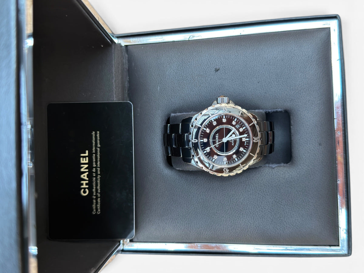 Chanel - Montre J12 38mm index diamants