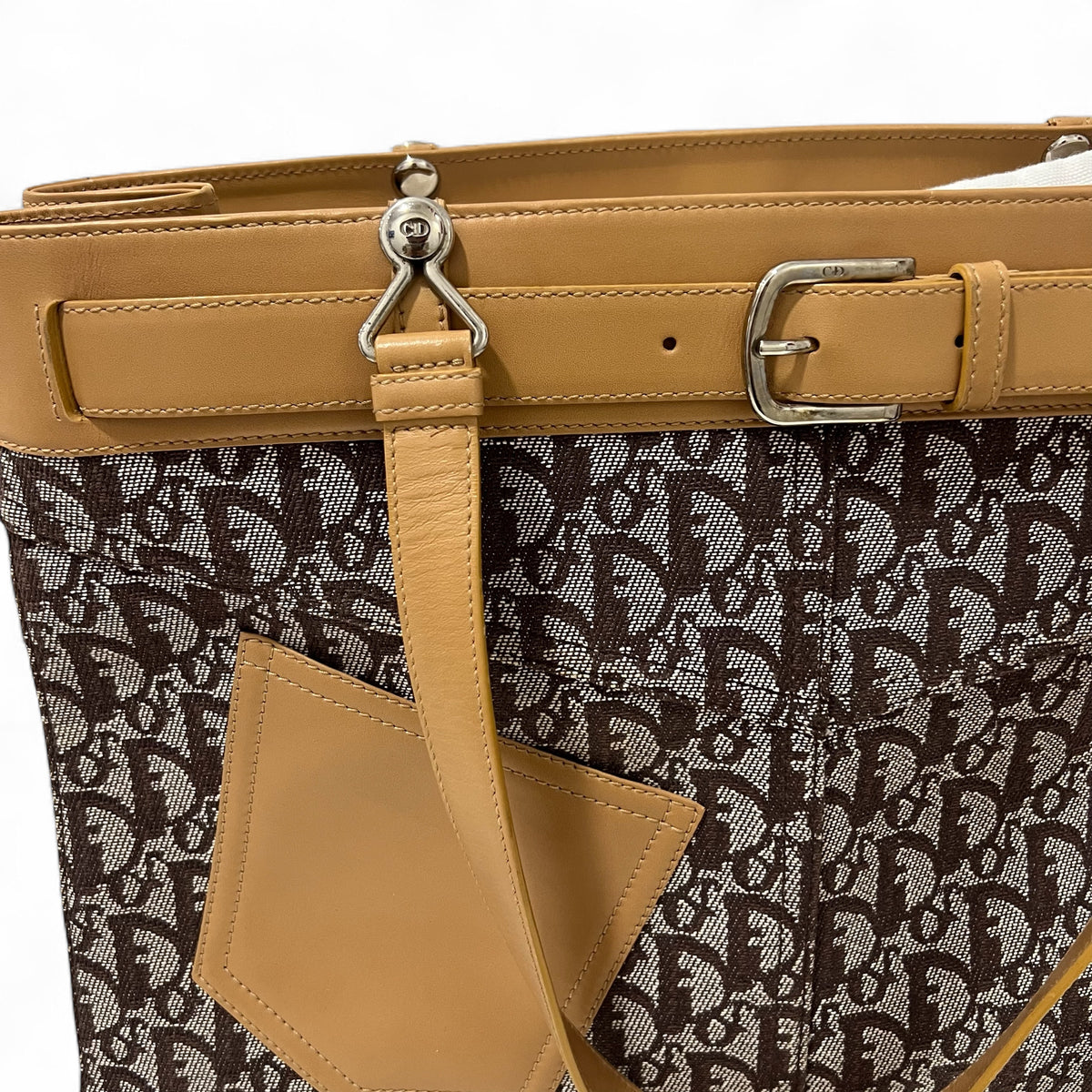 Dior - Schräg gewebte Segeltuchtasche