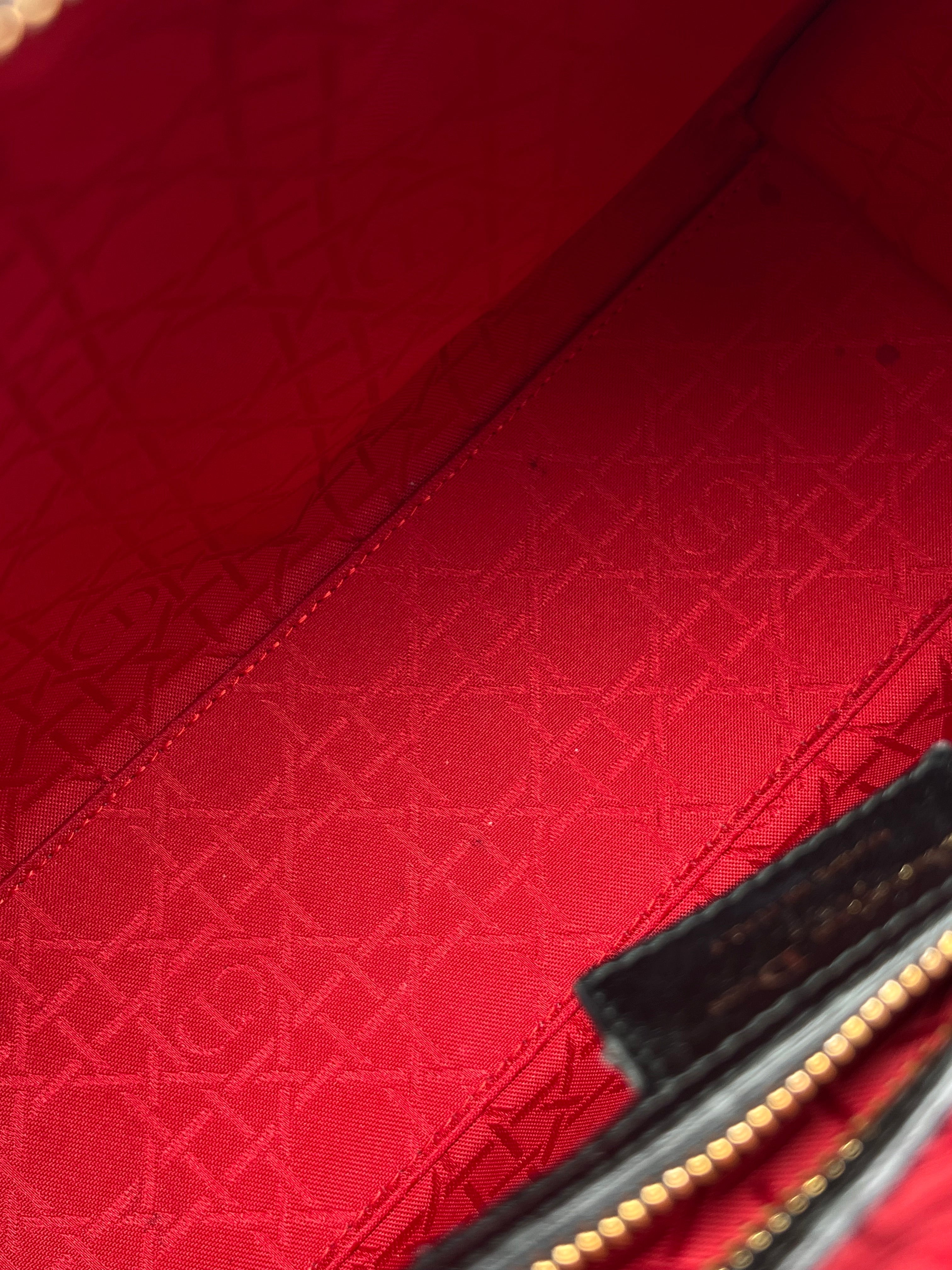 Dior - Lady Dior Medium Bag