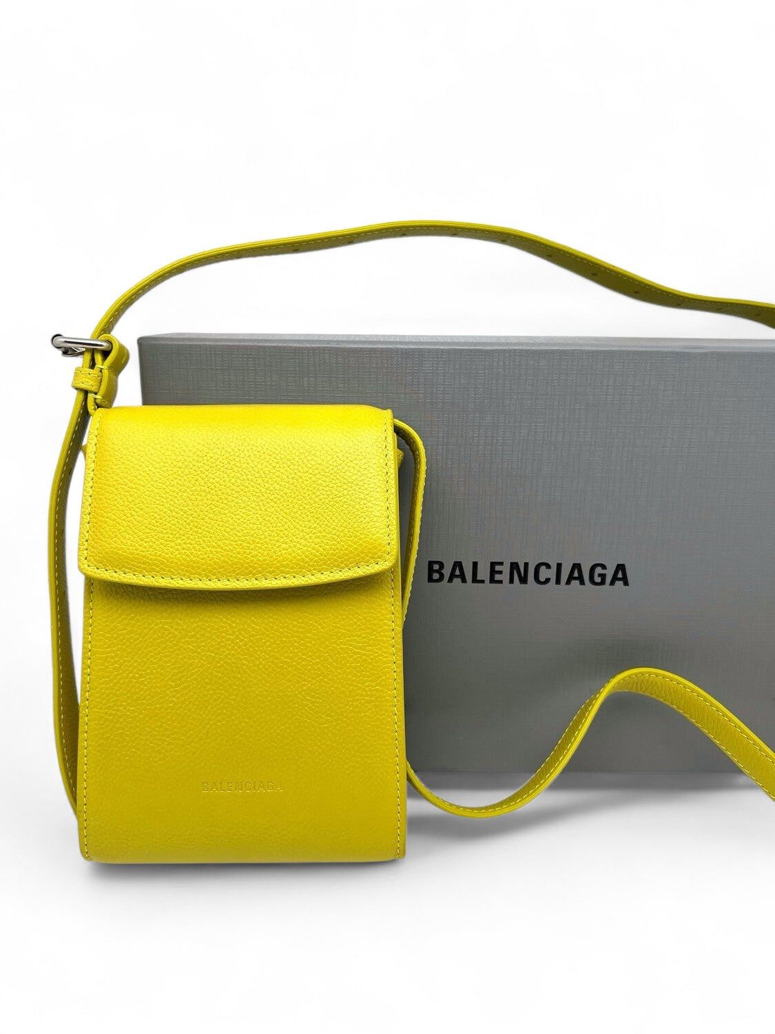 Balenciaga – Handyhalter