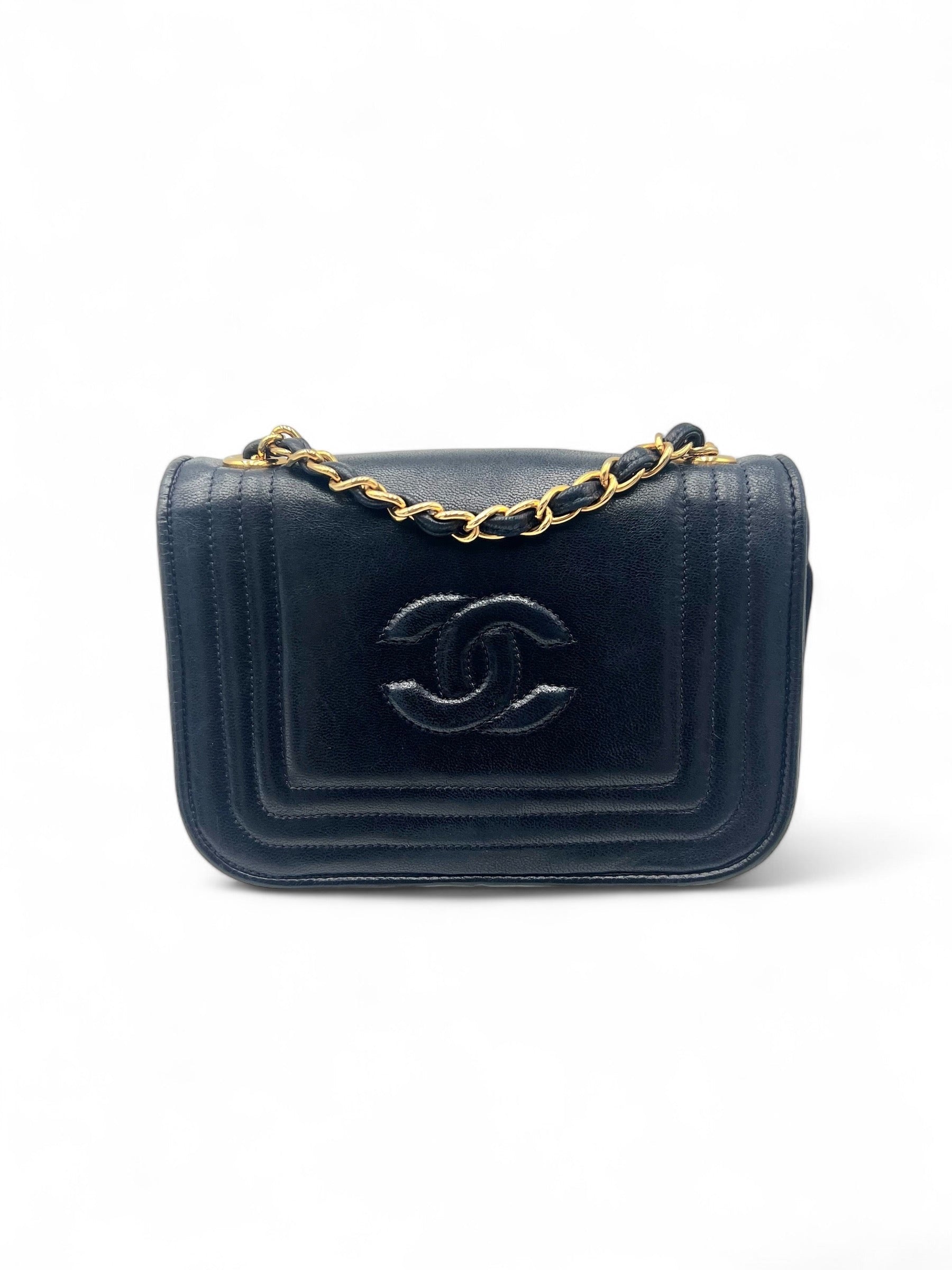 Chanel - Sac Wallet on chain