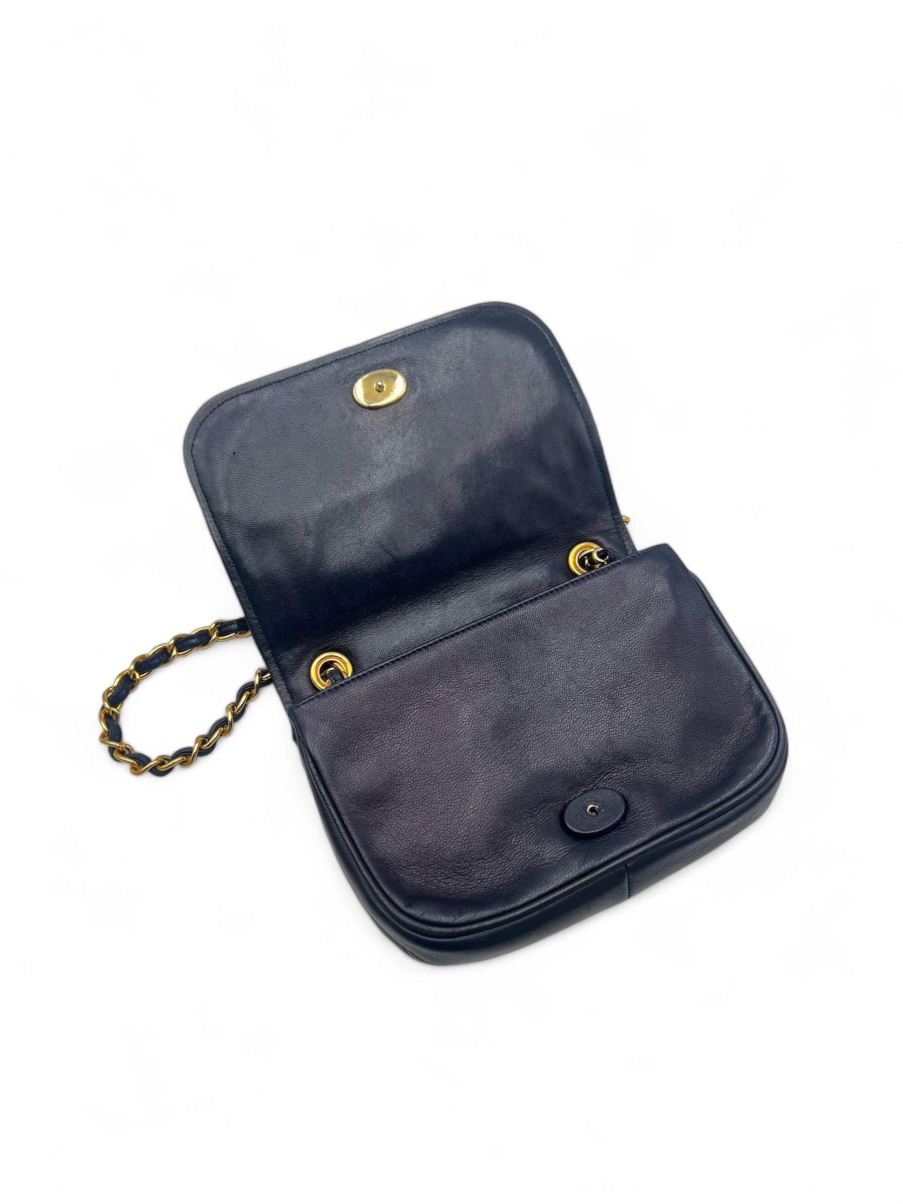 Chanel - Sac Wallet on chain