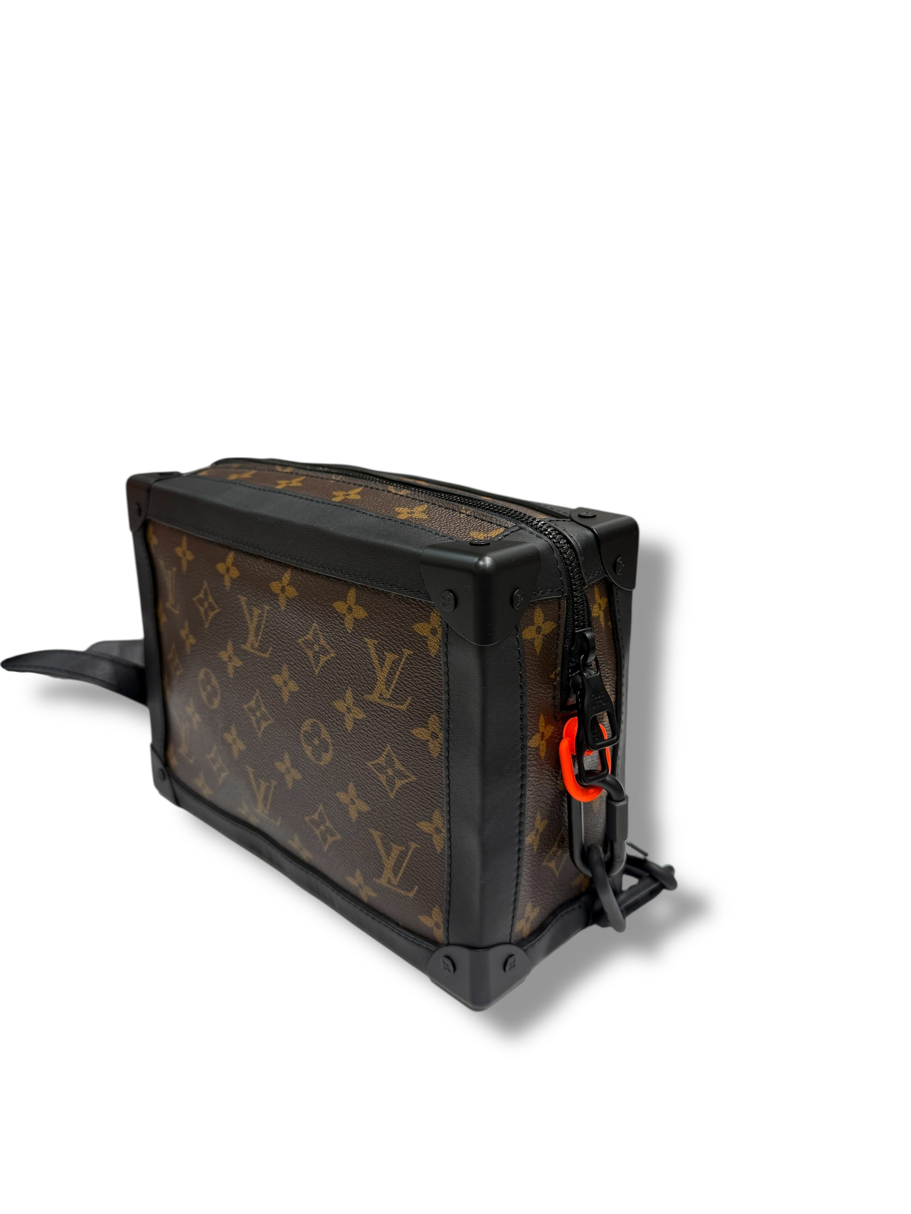 Louis Vuitton - Sac En Vinyles Soft Truck Monogram | Les Folies d’Eugénie