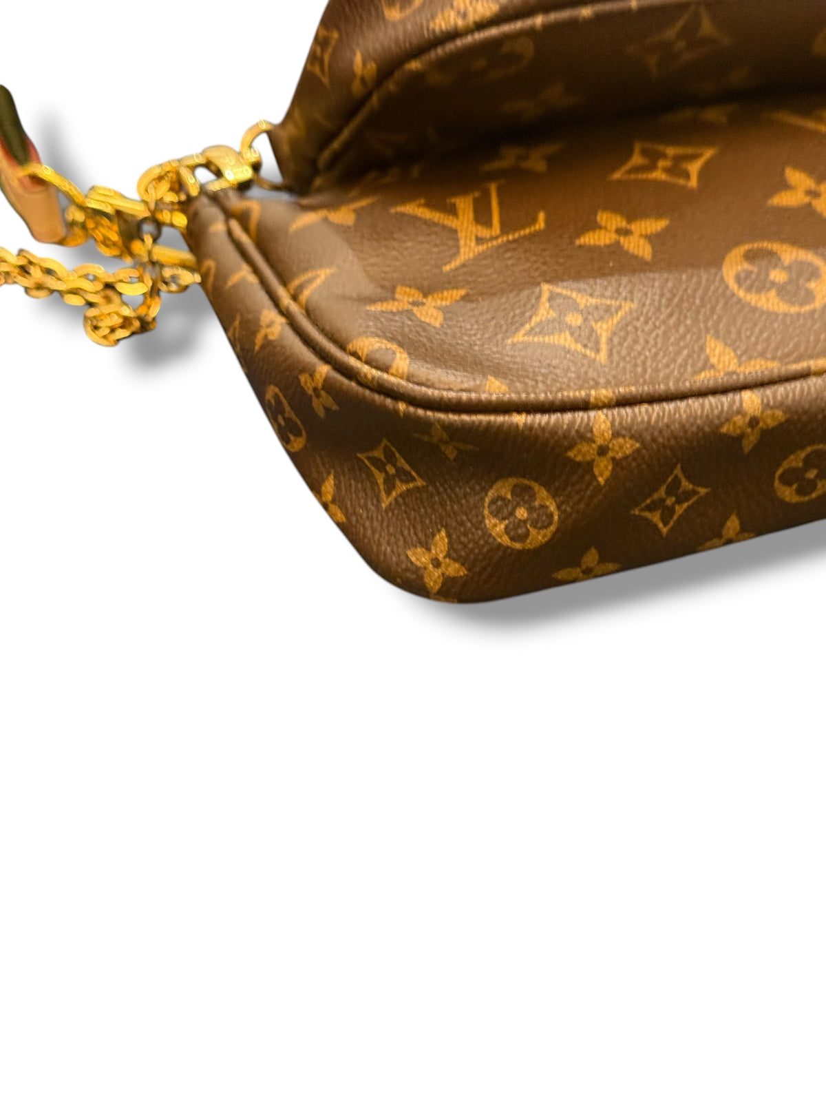 Louis Vuitton - Sac Multipochette monogram