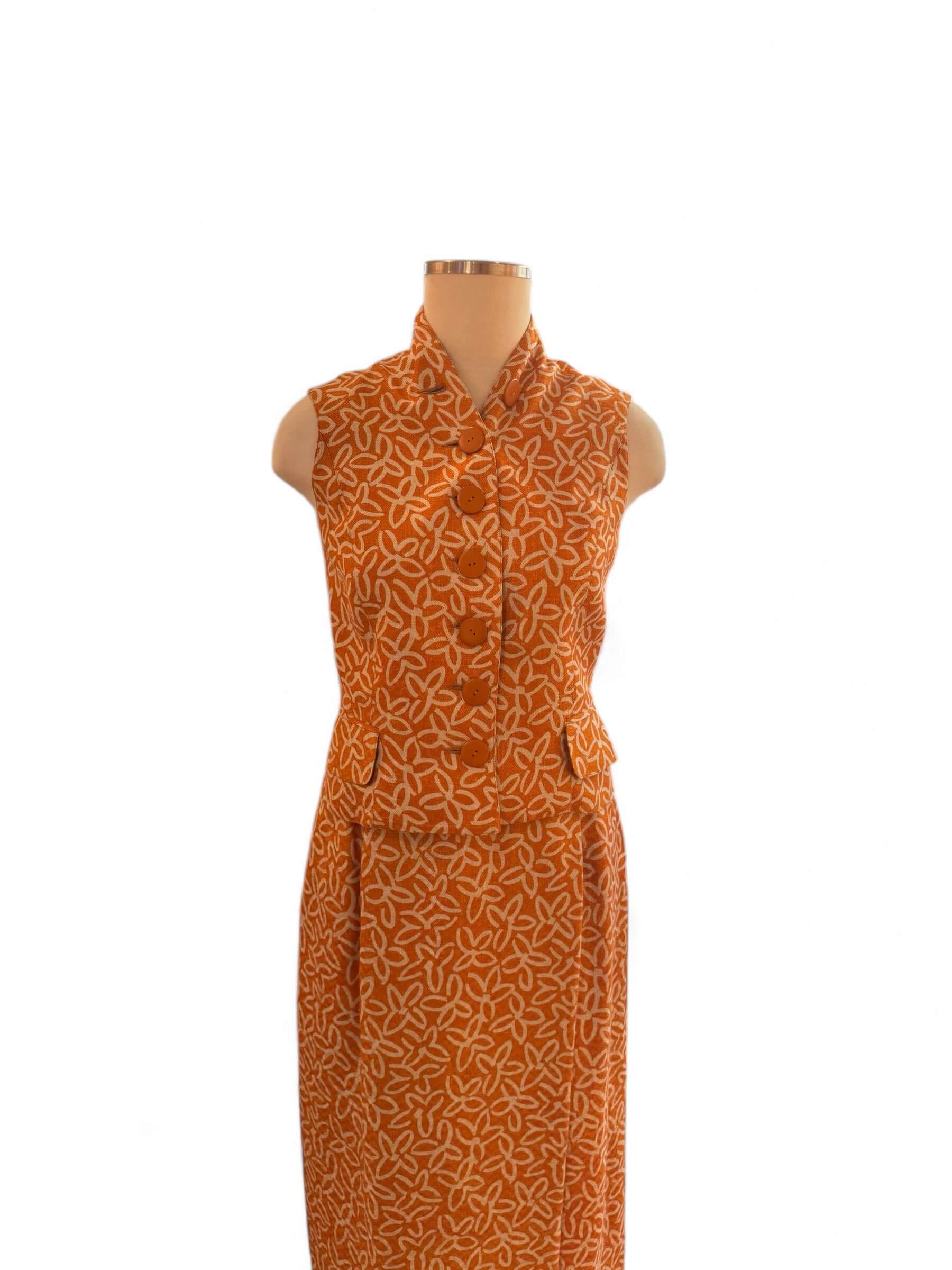 클로에 - 오렌지 재킷