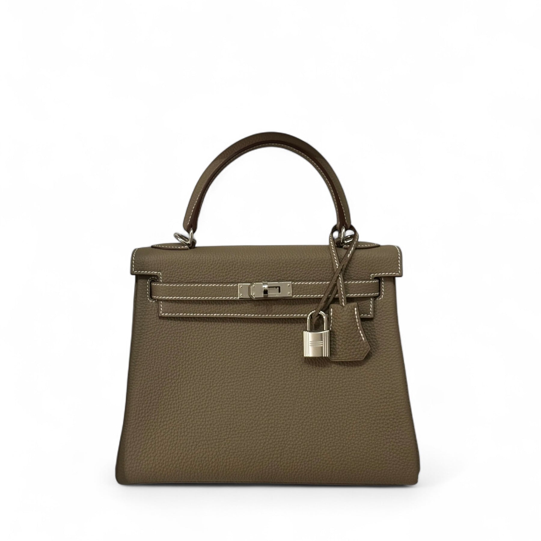 Hermès – Sac Kelly 25 Étoupe Togo Retourné PHW