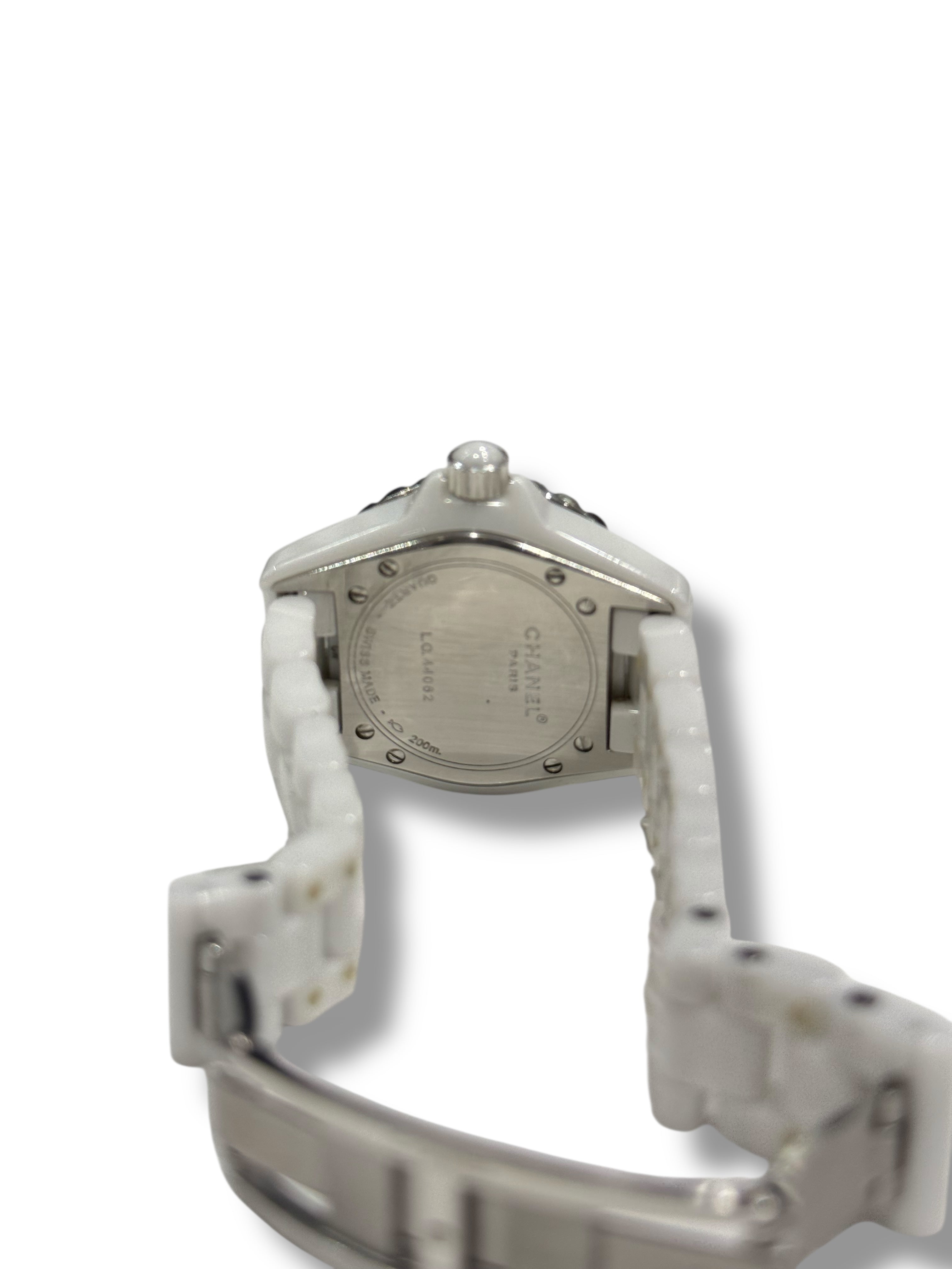 Chanel - Montre J12 céramique blanche 33MM Diamants