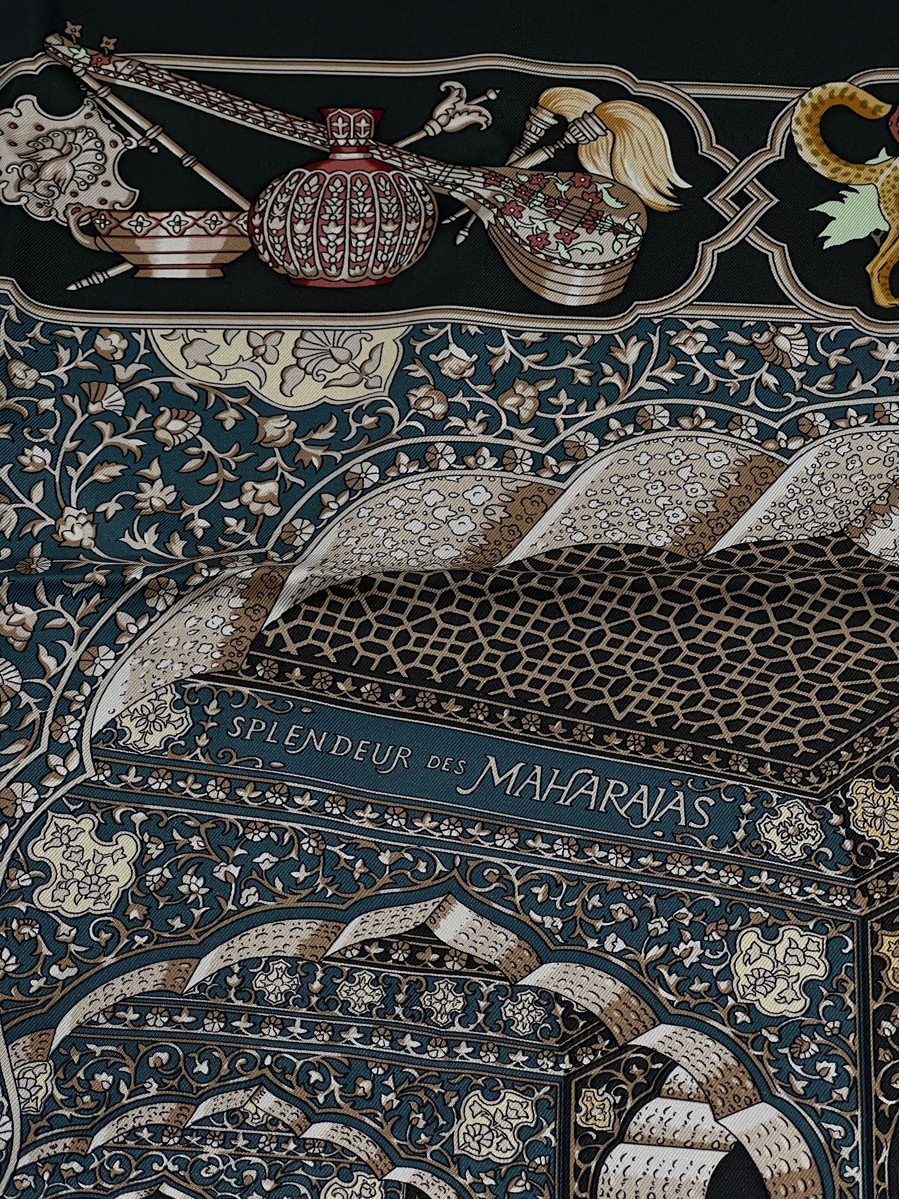 Hermès - Carré 90 "Art des Steppes"