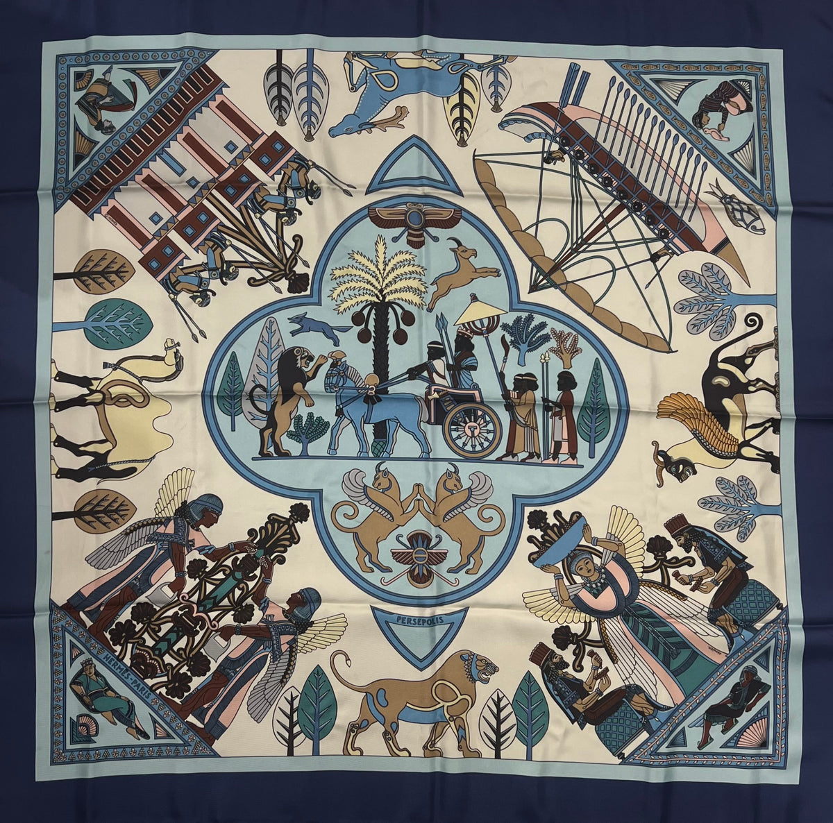 Hermès - Carré 90 "Persepolis"