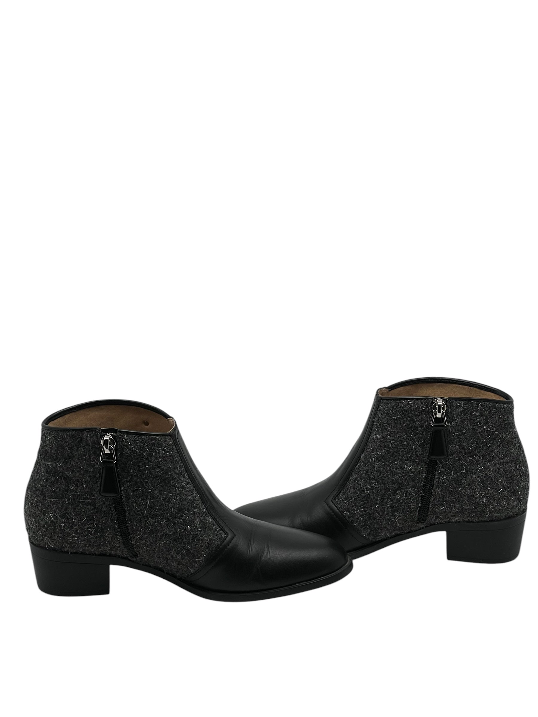 Chanel - Tweed and leather ankle boots T36