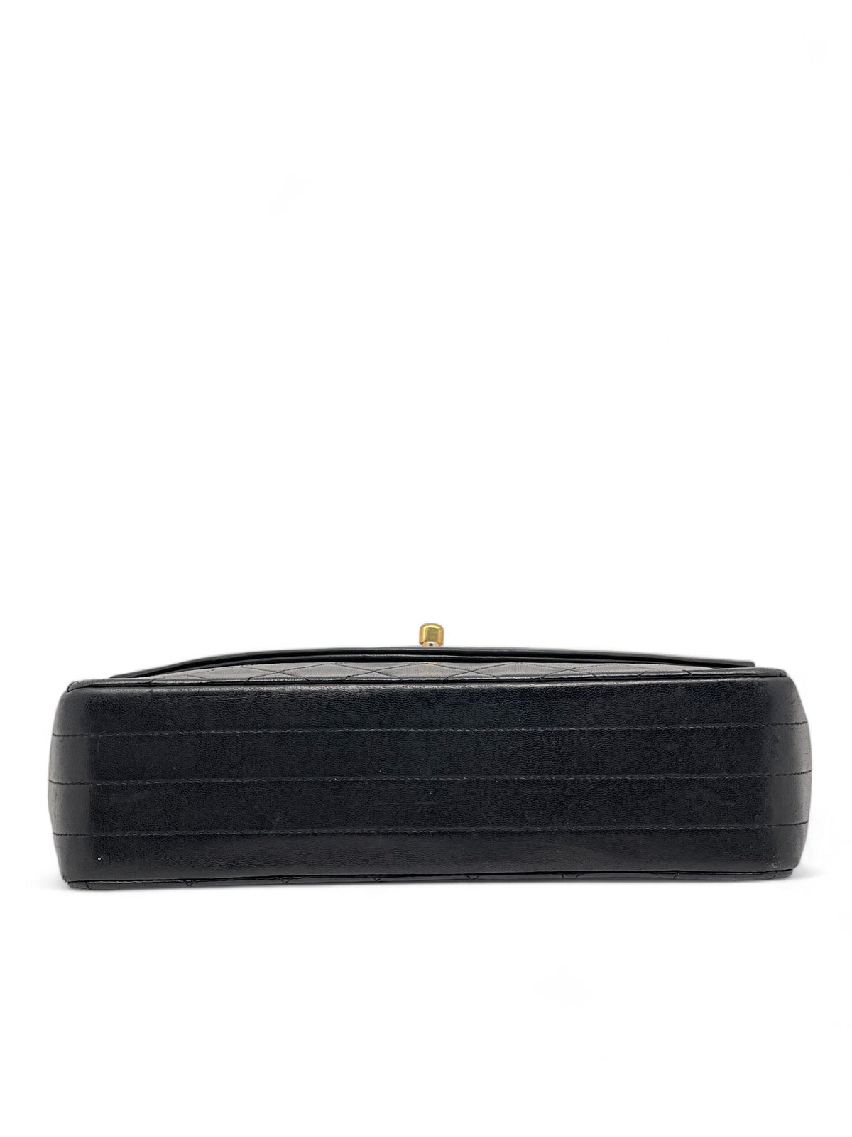Chanel - Vintage quilted bag