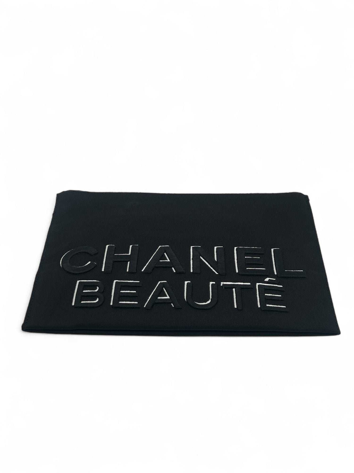 Chanel - Beauty pouch