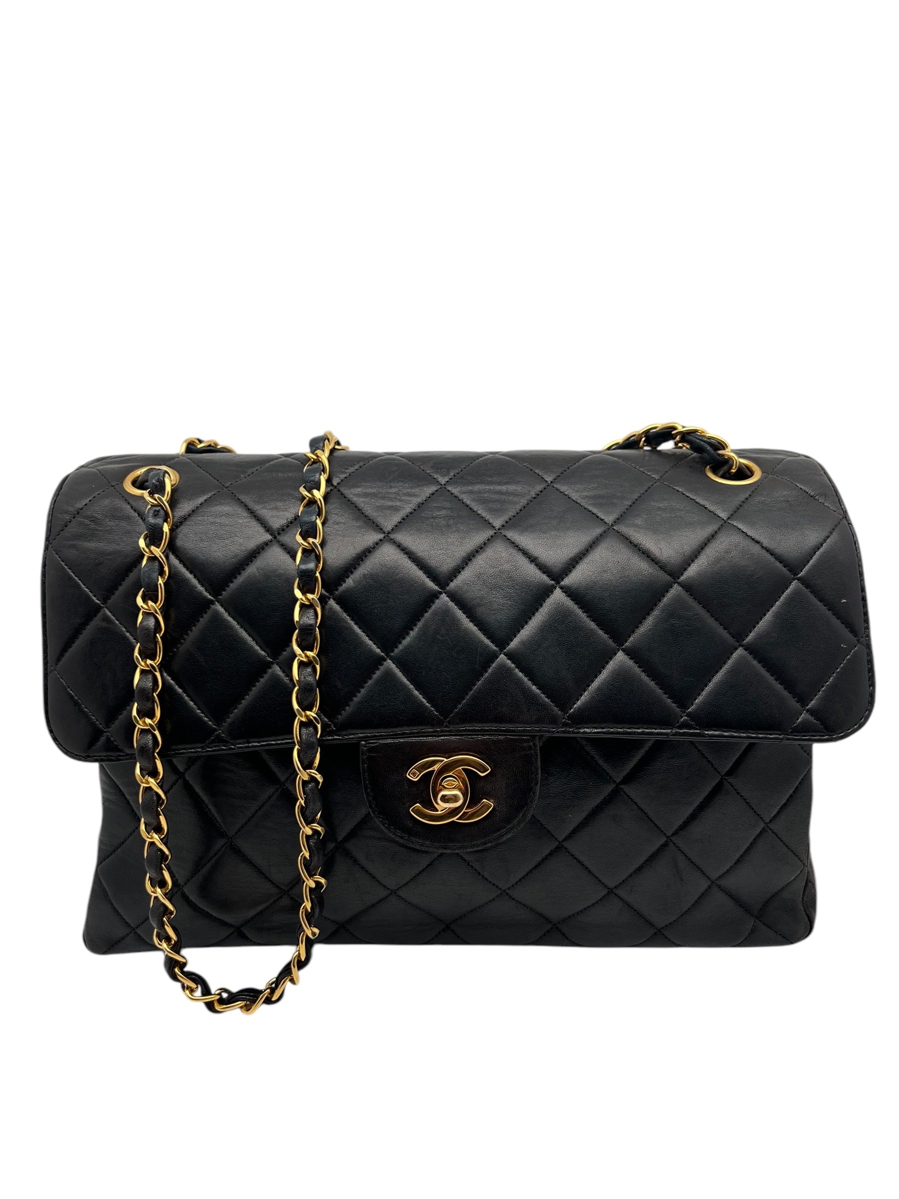Chanel - Vintage Jumbo bag