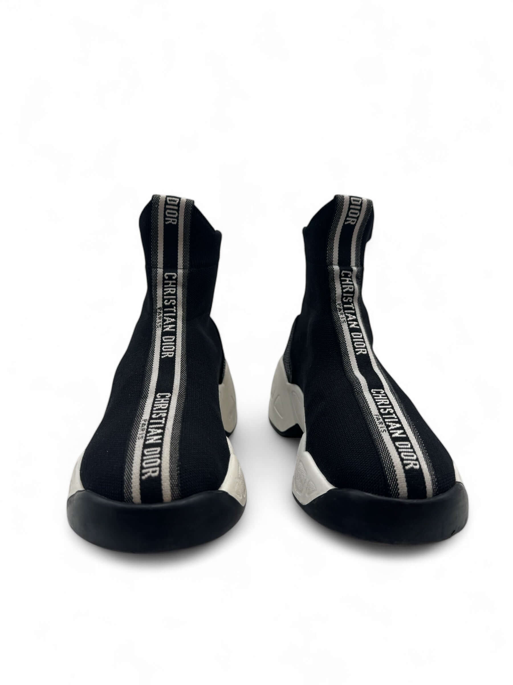 디올 - 스니커 투 포인트 제로 T35