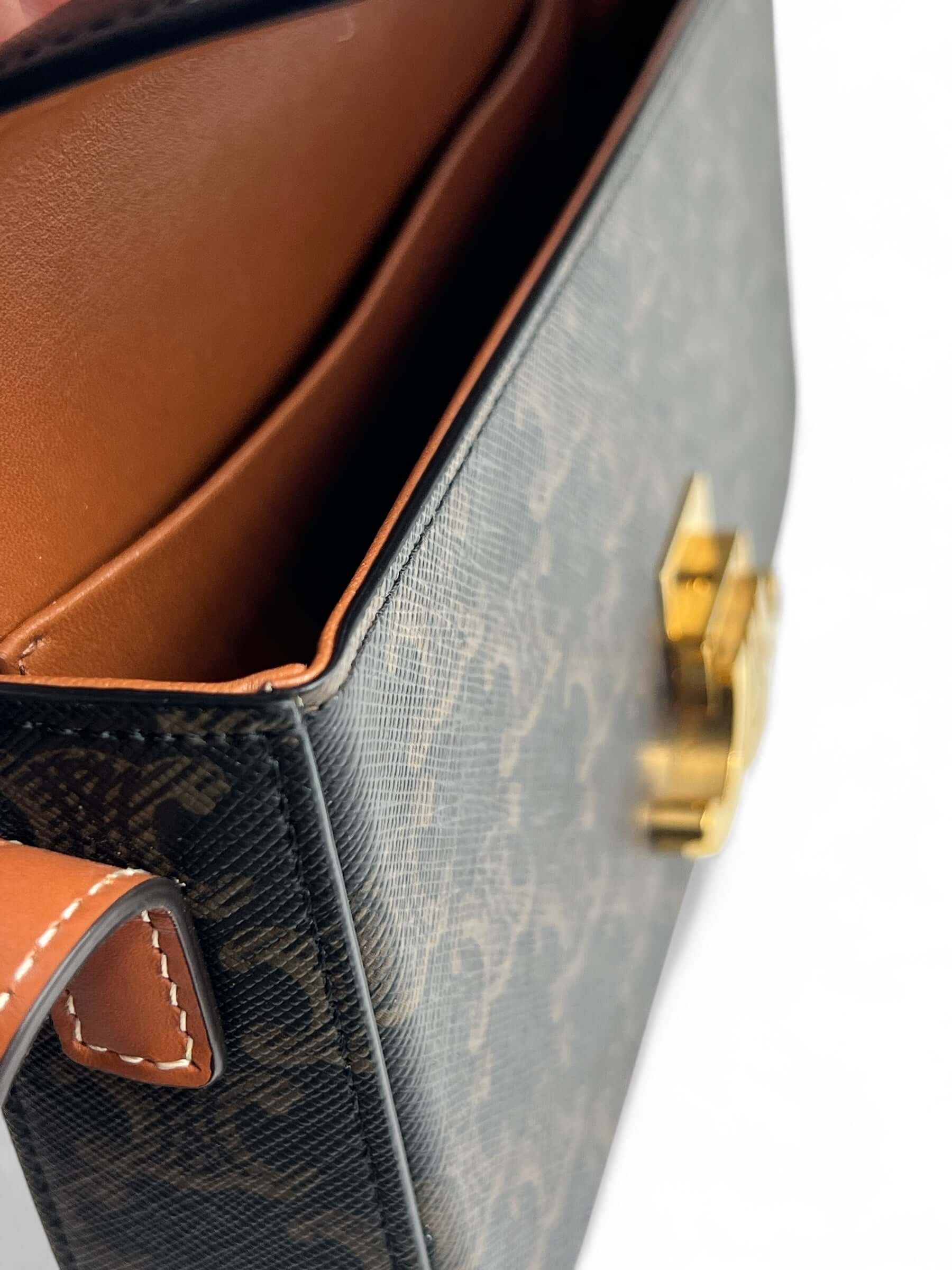 Céline - Sac Claude toile Triomphe