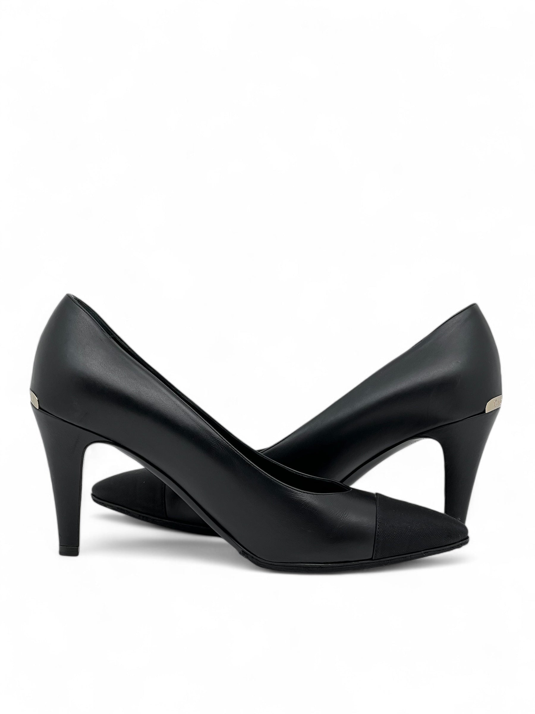 Chanel - Pumps Size 38.5